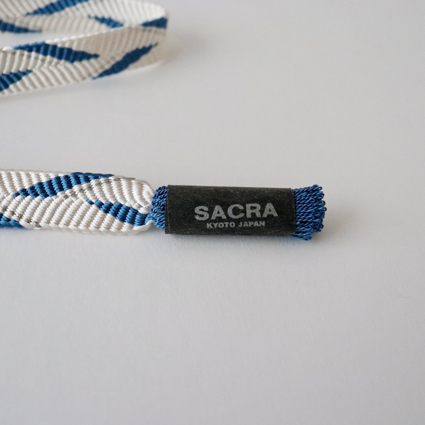 帯締め「さざ浪組矢羽根銀入撚房 - blu」和小物さくら