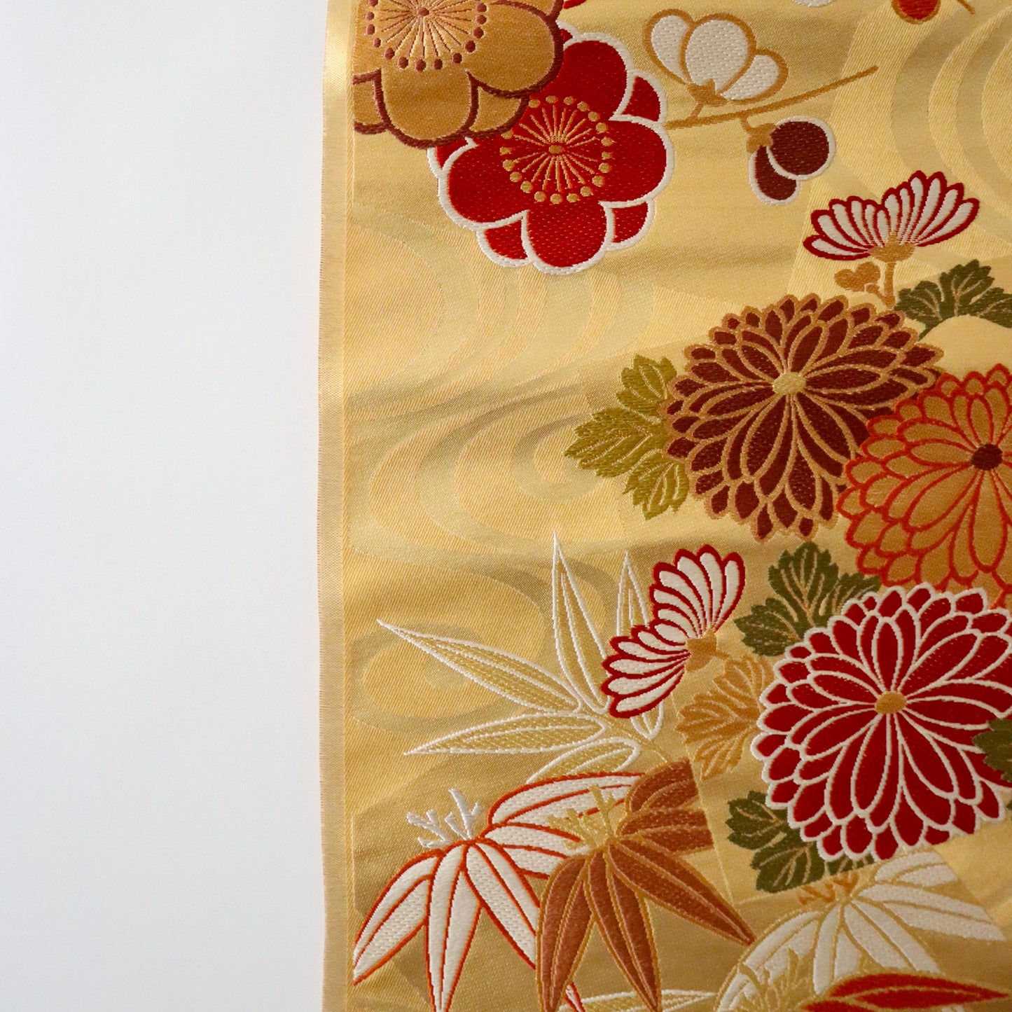 袋帯「流水色紙花文」梅垣織物