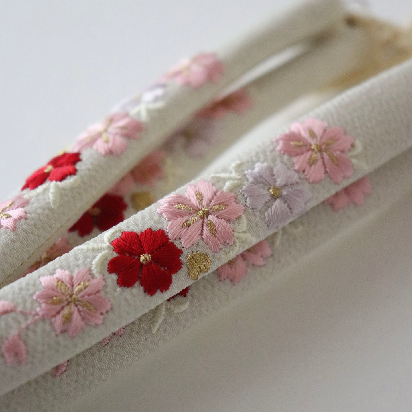 鼻緒 | 七五三 | 三歳 | 正絹 | 桜 | 刺繍 | 大原商店