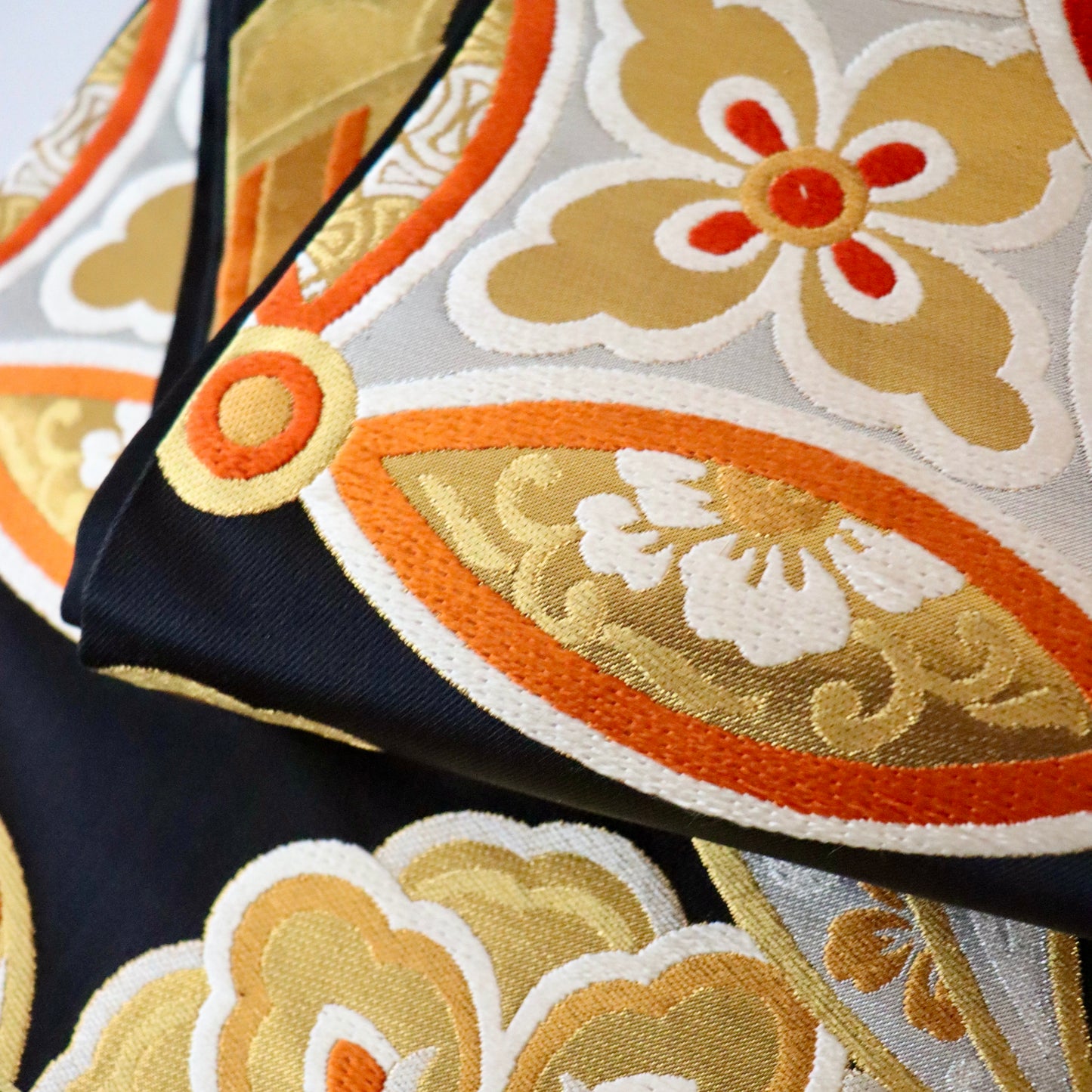 袋帯「吉祥宝尽文」梅垣織物