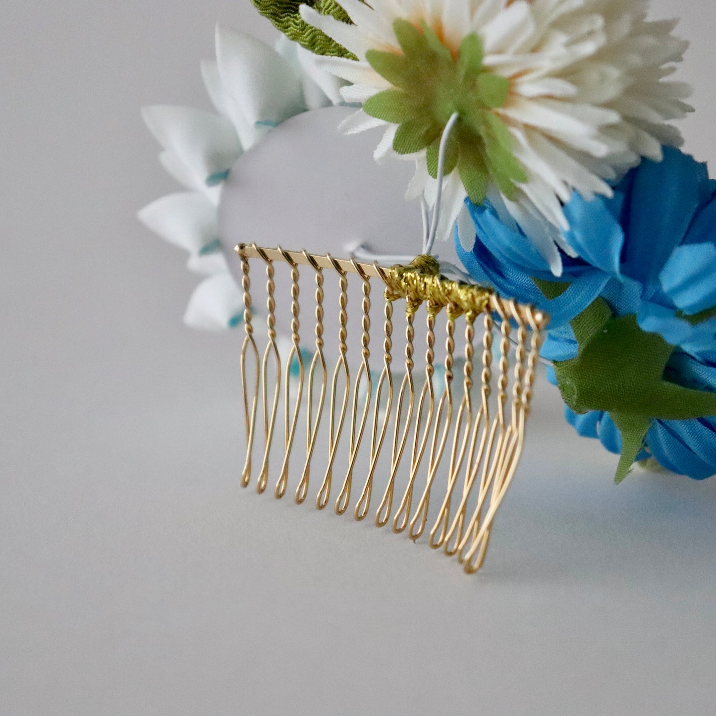 髪飾り「つまみ細工 - 三つ花」大原商店