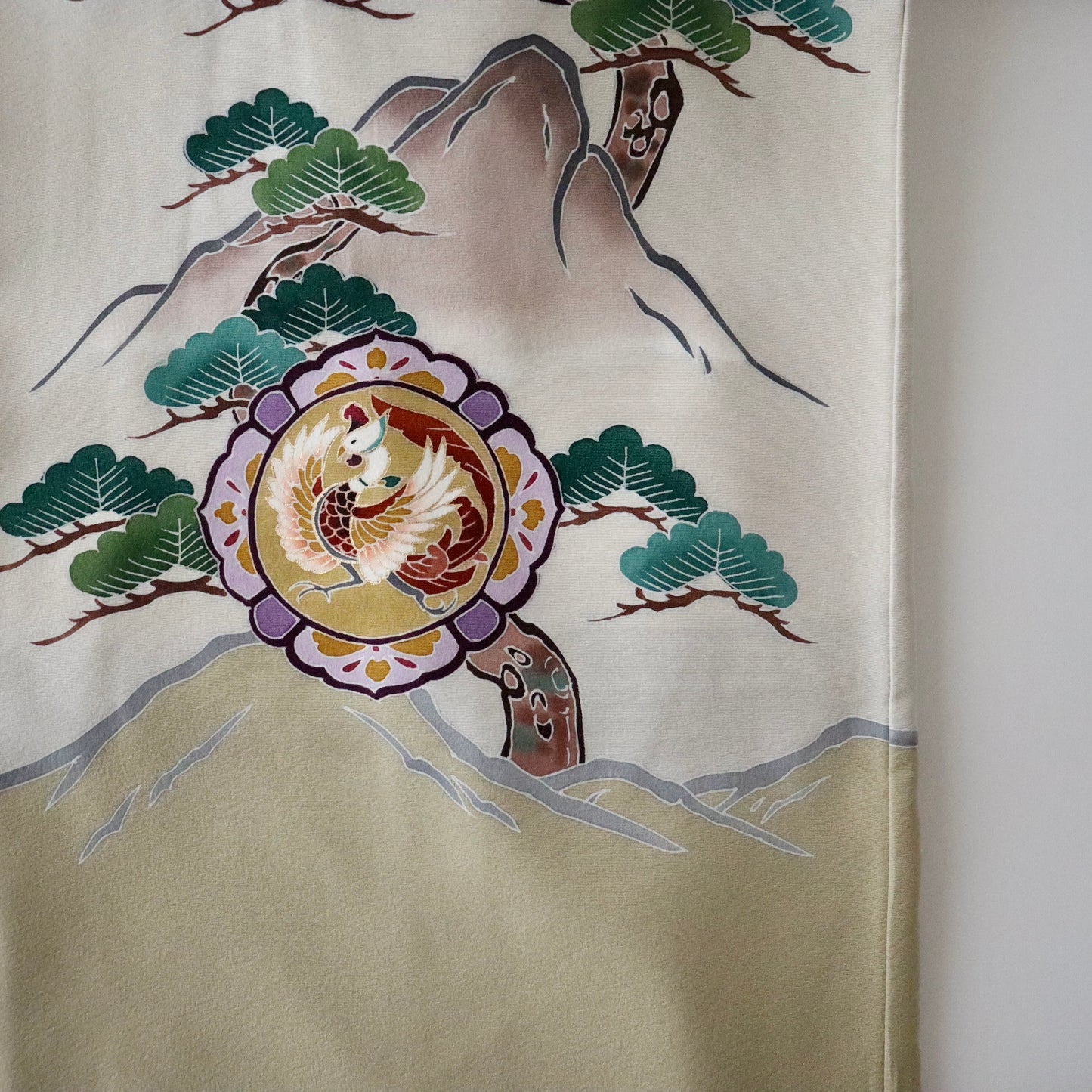 男児初着「鷹と四神」