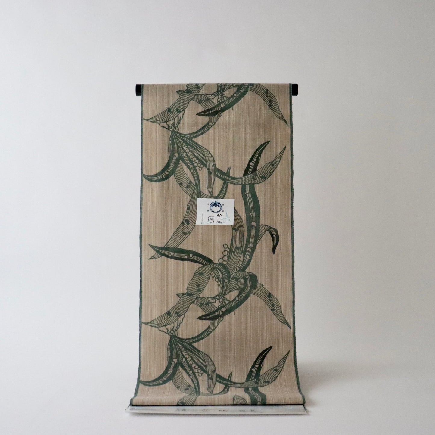 松煙染小紋「万年青」竺仙