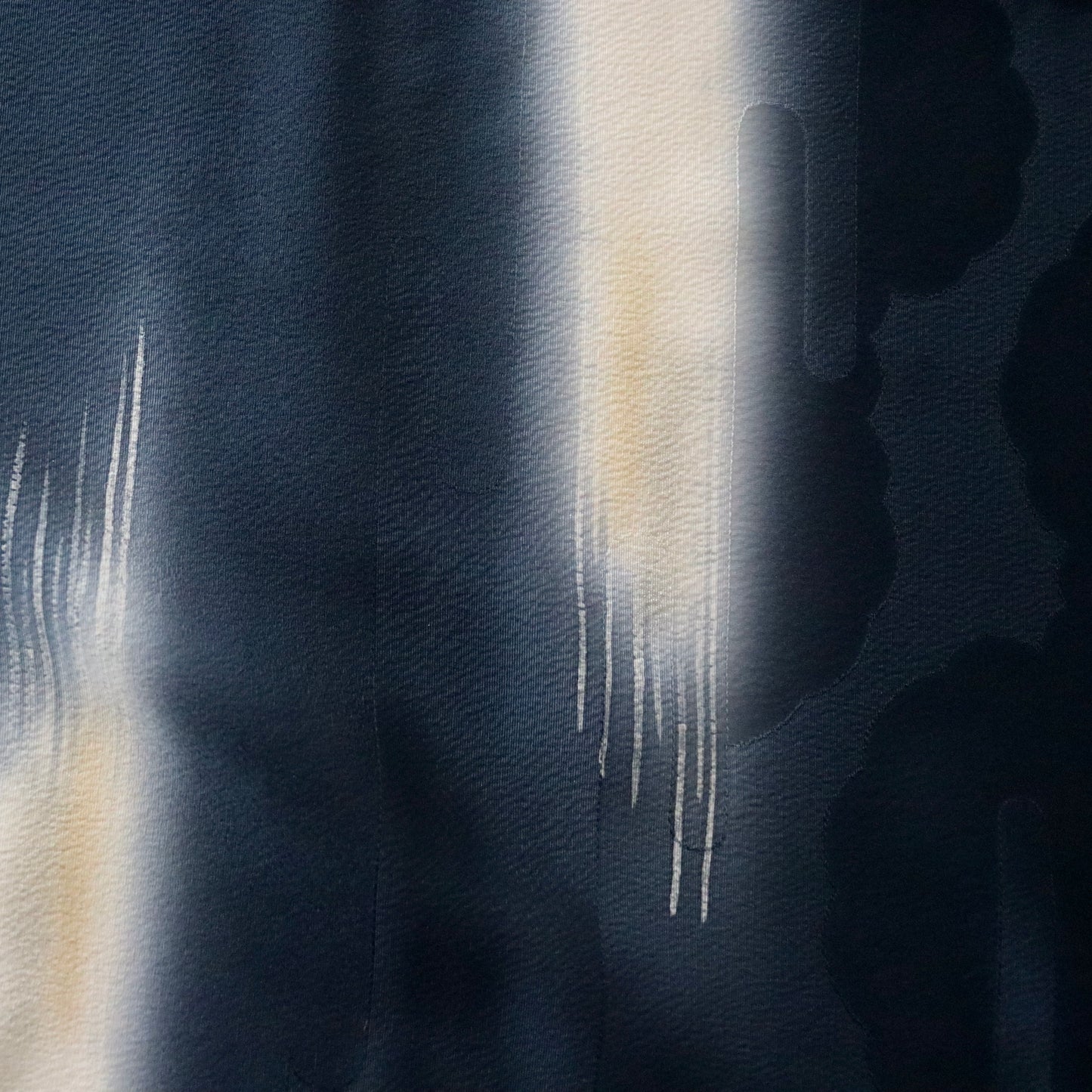 帯揚げ「雲文霞暈し - nvy」和小物さくら