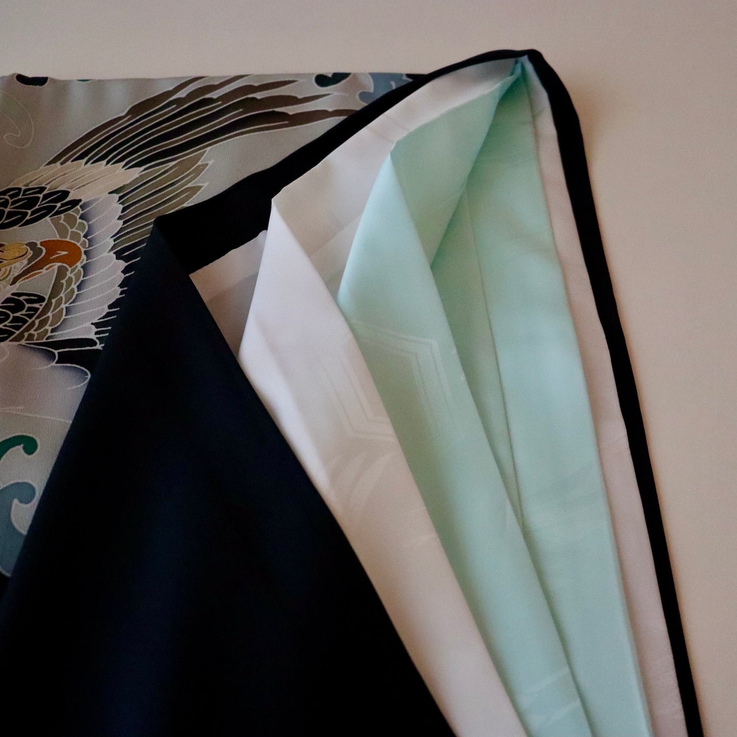 男児初着「鷹に宝尽くし」