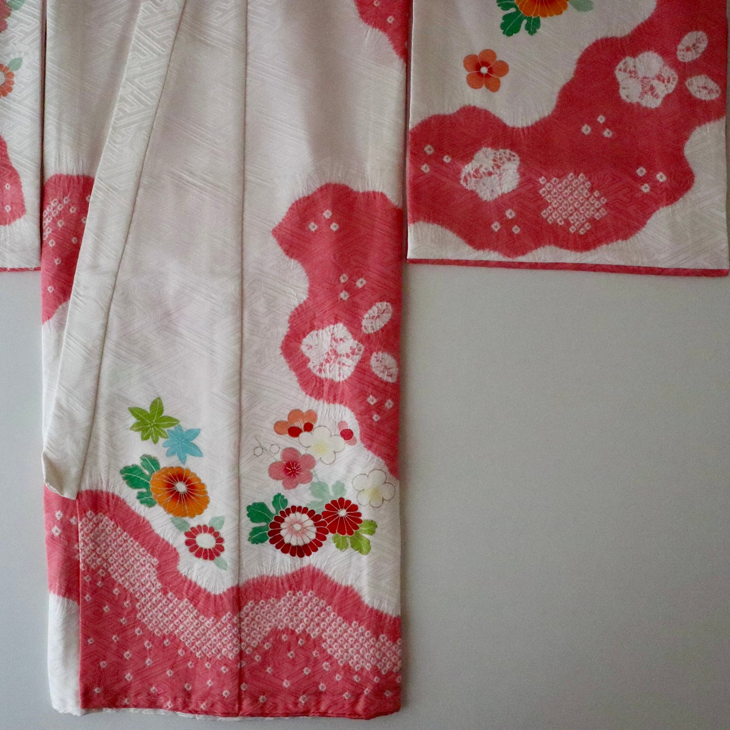 女児初着「鞠に花丸文」