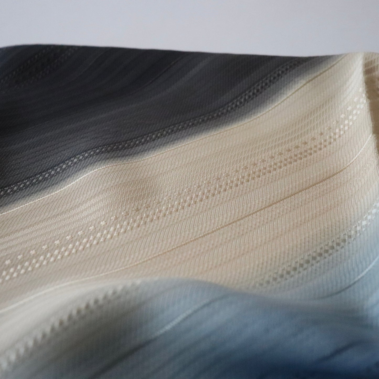 帯揚げ「意匠斜段暈し - ch.bl」和小物さくら