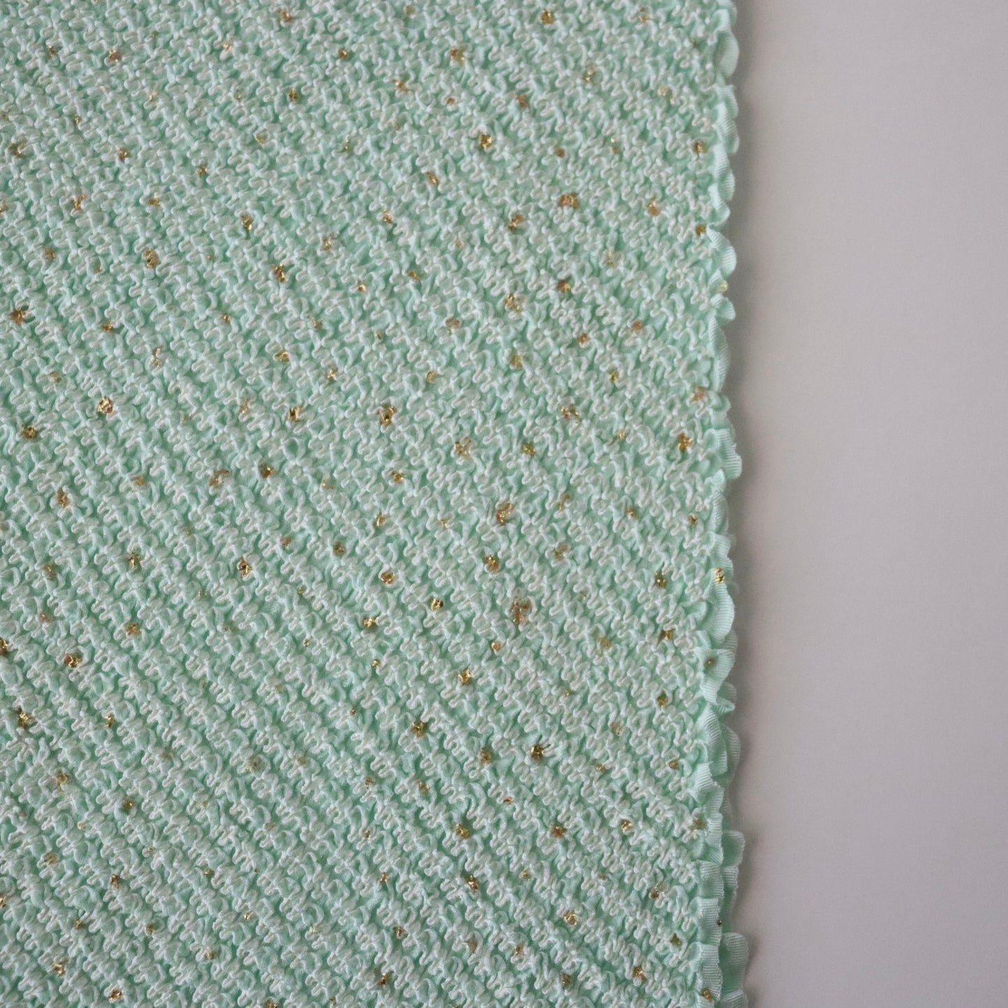 絞染帯揚げ「金散 - 白藍」大原商店