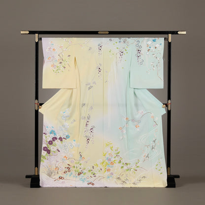 訪問着「手描き京友禅 - 琳派岩草花流水」工芸染匠 成謙