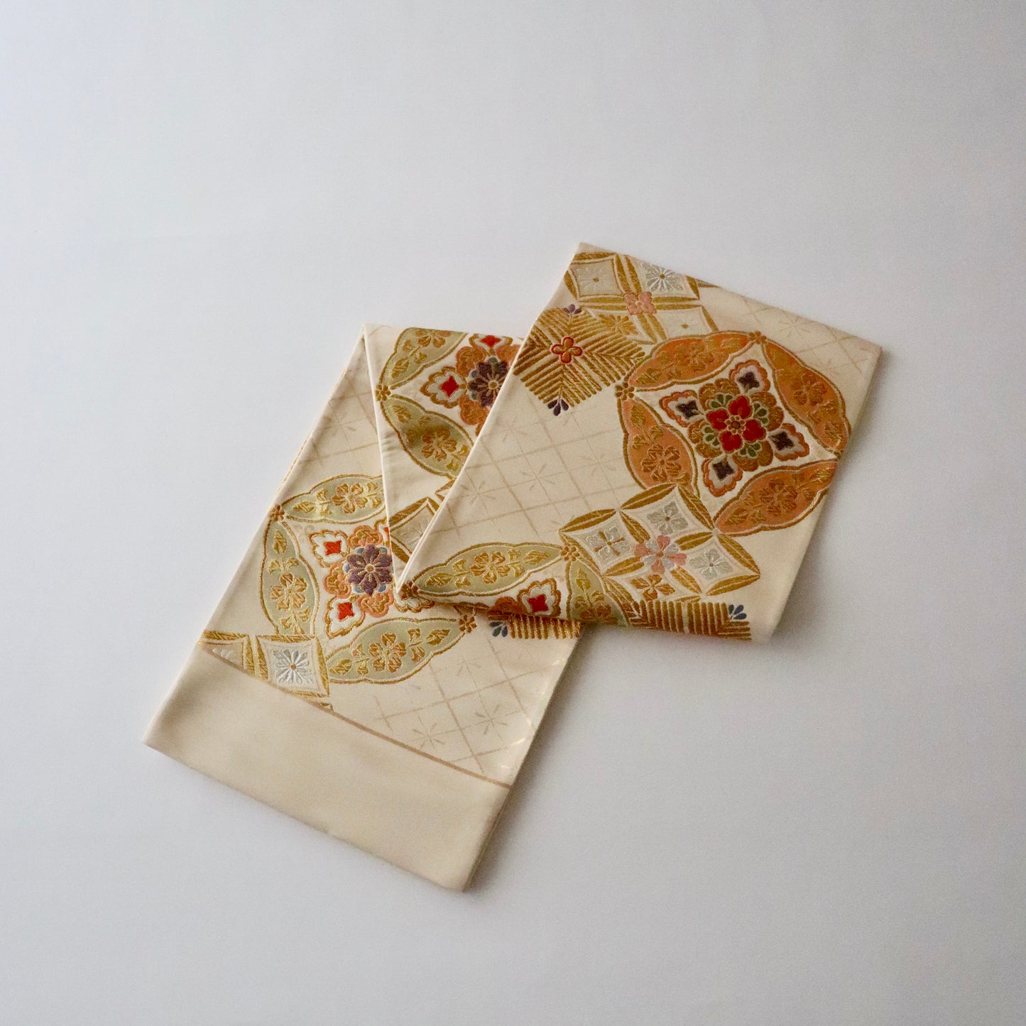 袋帯「松菱華文」熊井機業店