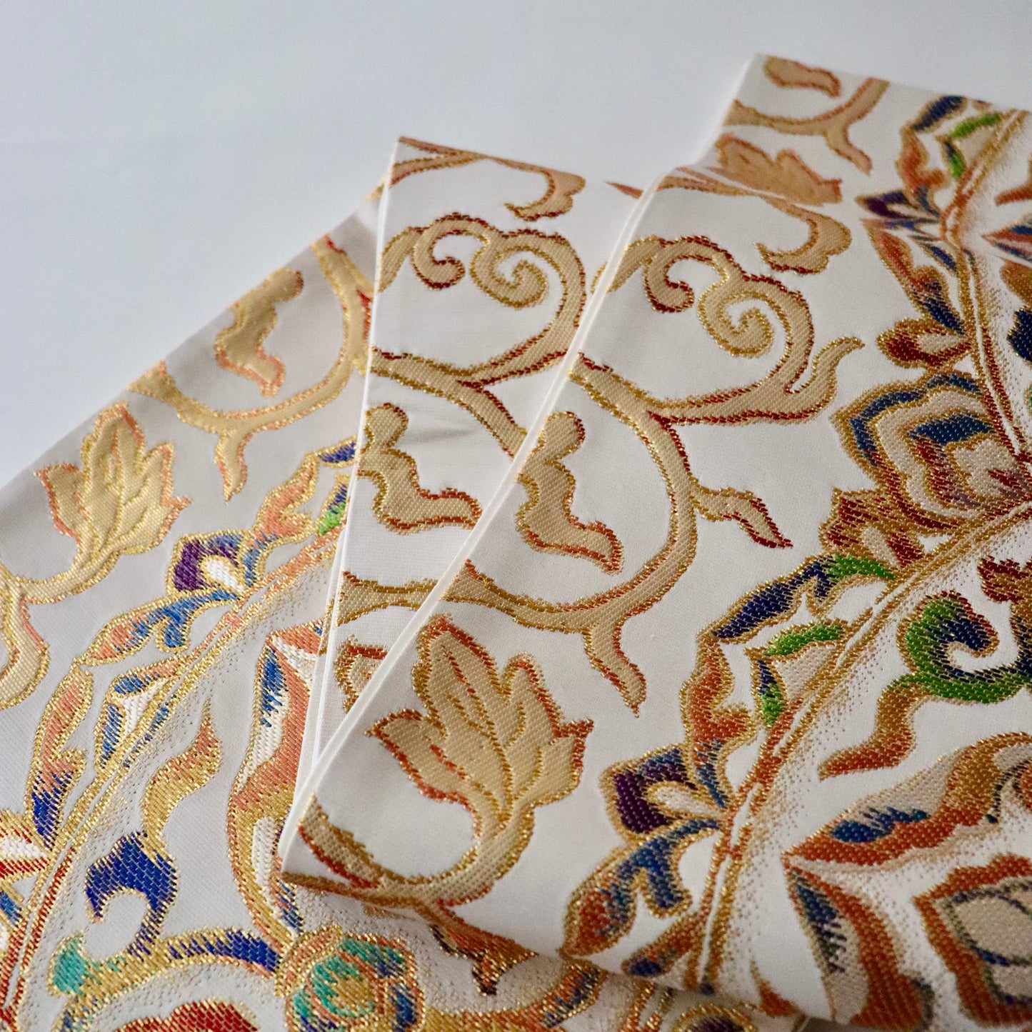 袋帯「松園 - 珠唐草」辻梅機業店