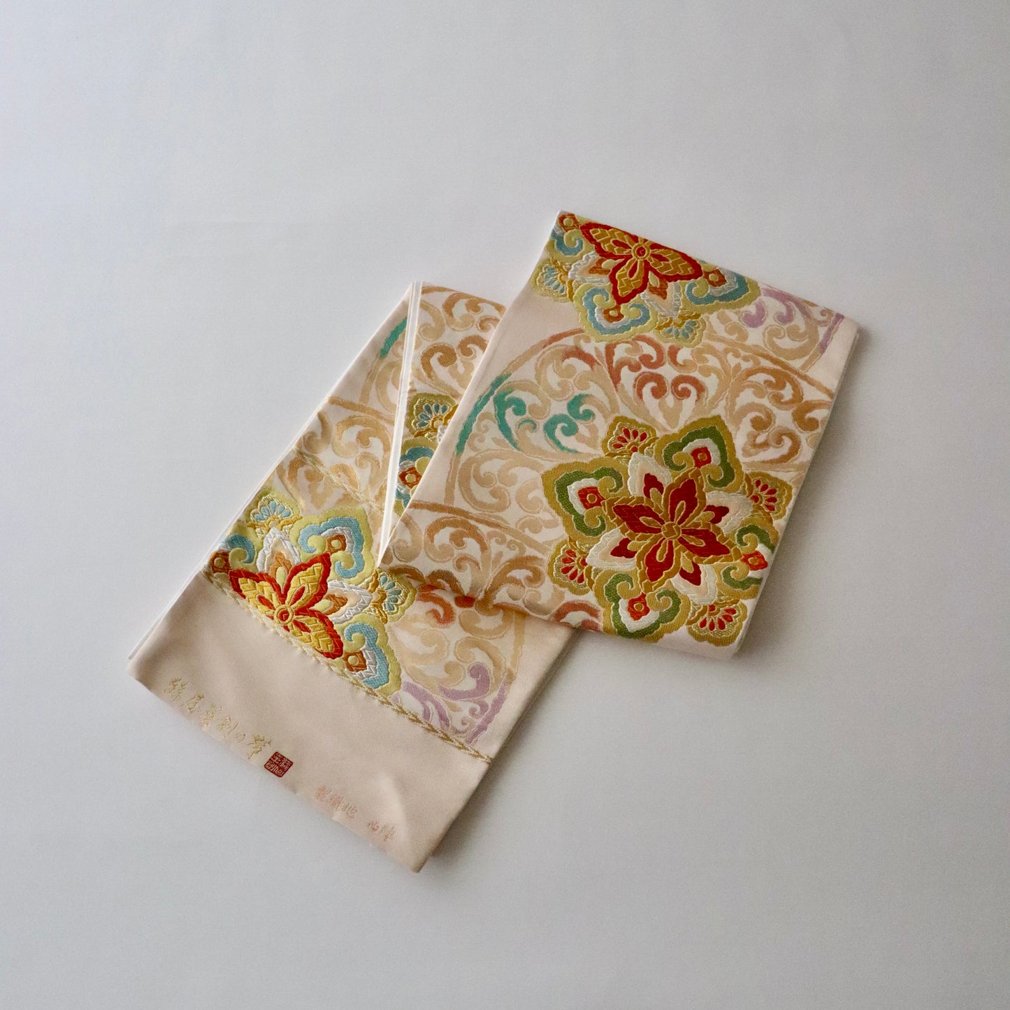 袋帯「伝承錦 - 唐草華文」絲屋善創