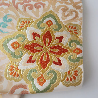 袋帯「伝承錦 - 唐草華文」絲屋善創