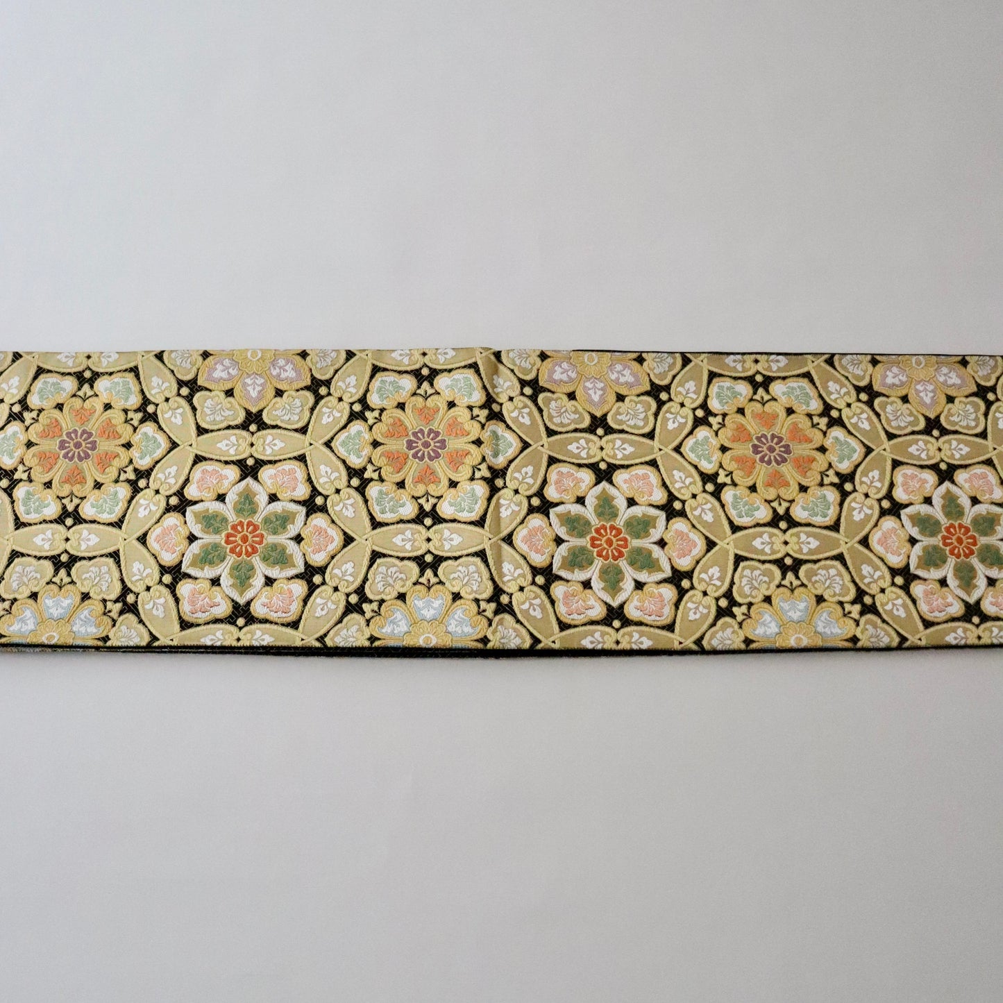 袋帯「佐賀錦唐織 - 結亀甲華文」志都香