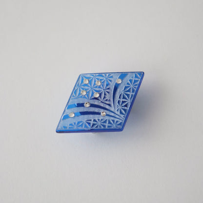 帯留「菱切子 煌 - bl」大原商店