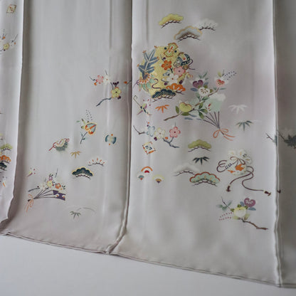 訪問着「手描き京友禅 - 吉祥尽くし」菱健