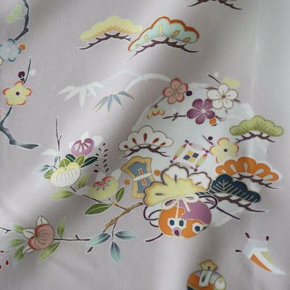 訪問着「手描き京友禅 - 吉祥尽くし」菱健