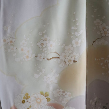 訪問着「手描き友禅 - 花と雲取り」
