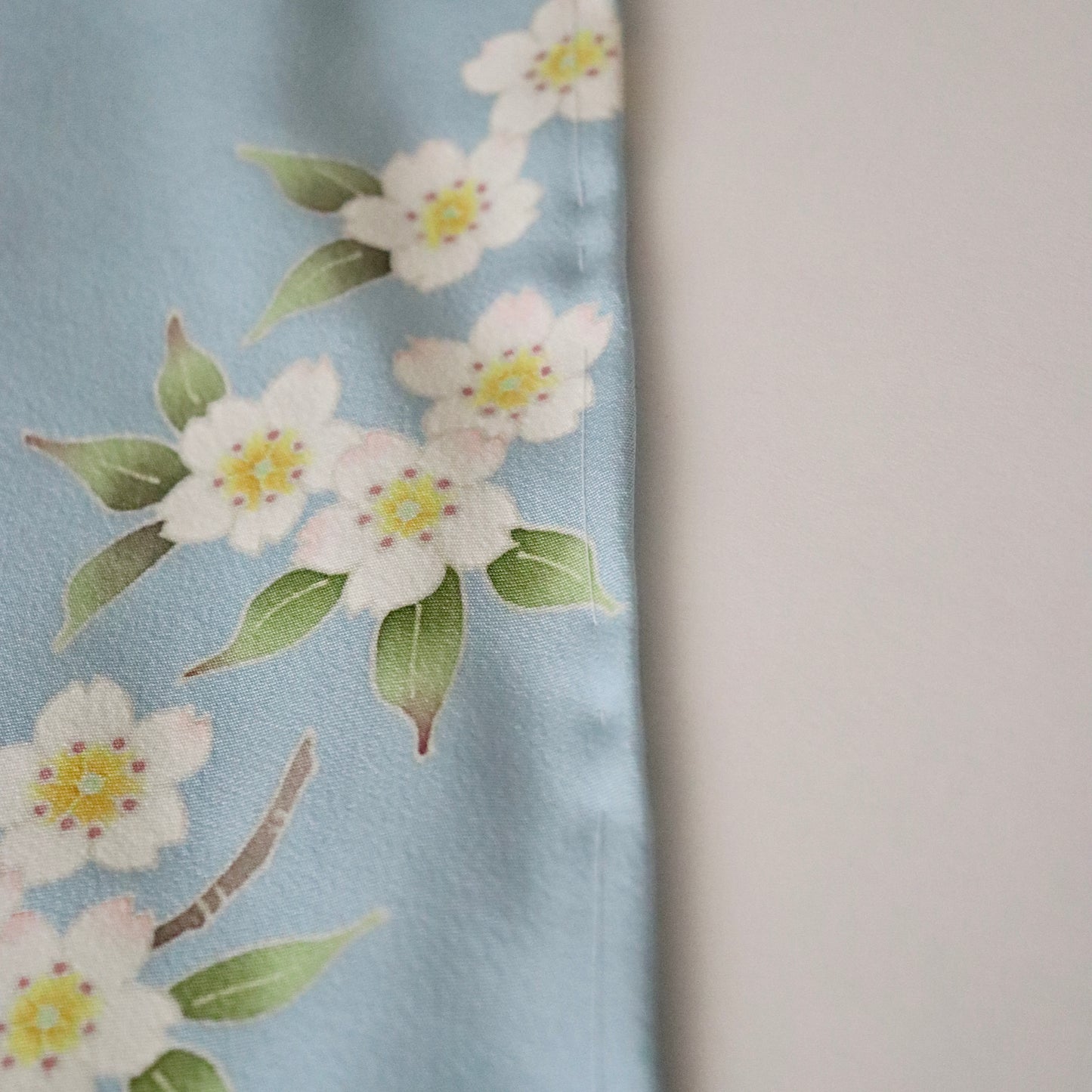 訪問着「加賀友禅 - 松竹梅桜楓」高田克也