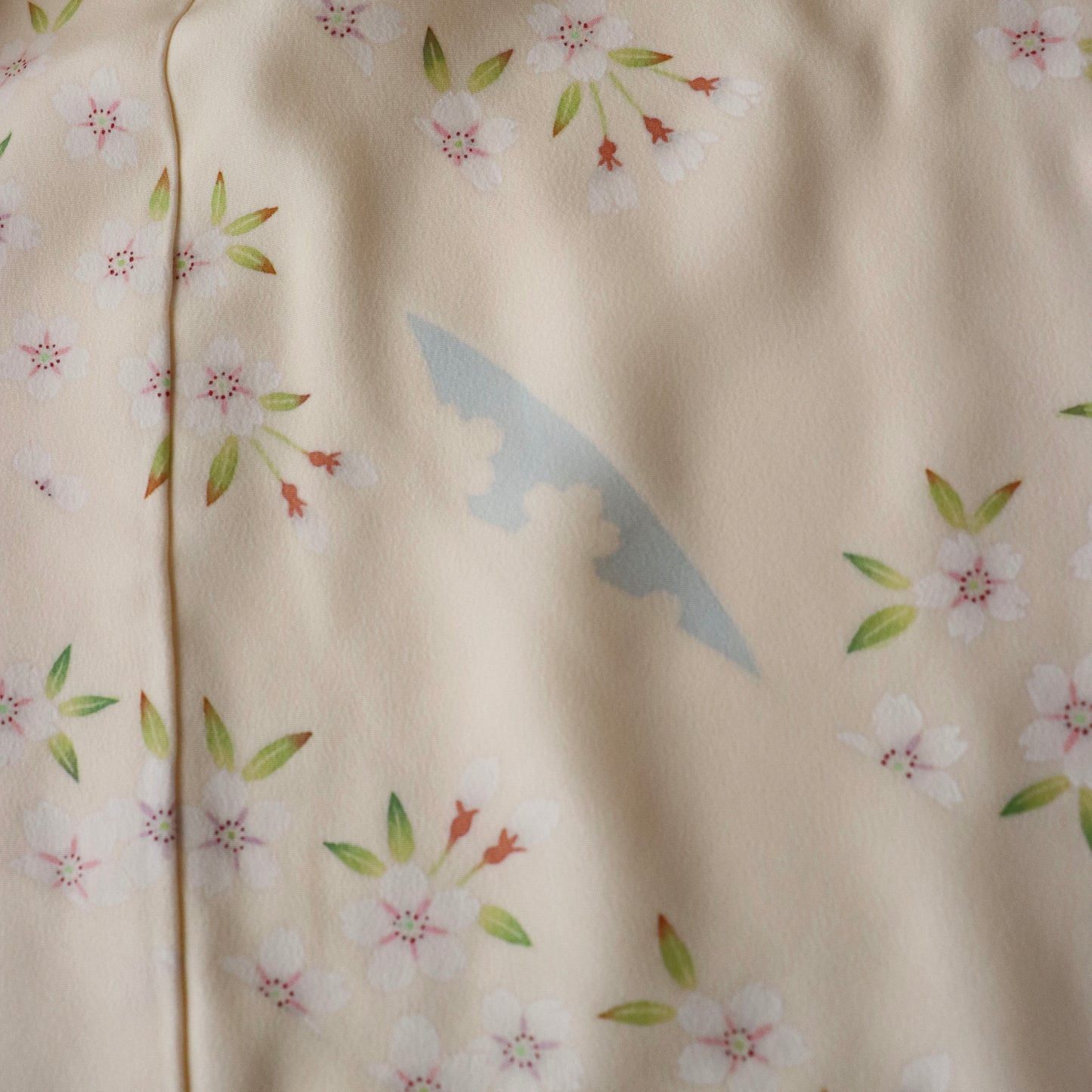 訪問着「加賀友禅 - 桜」高田克也