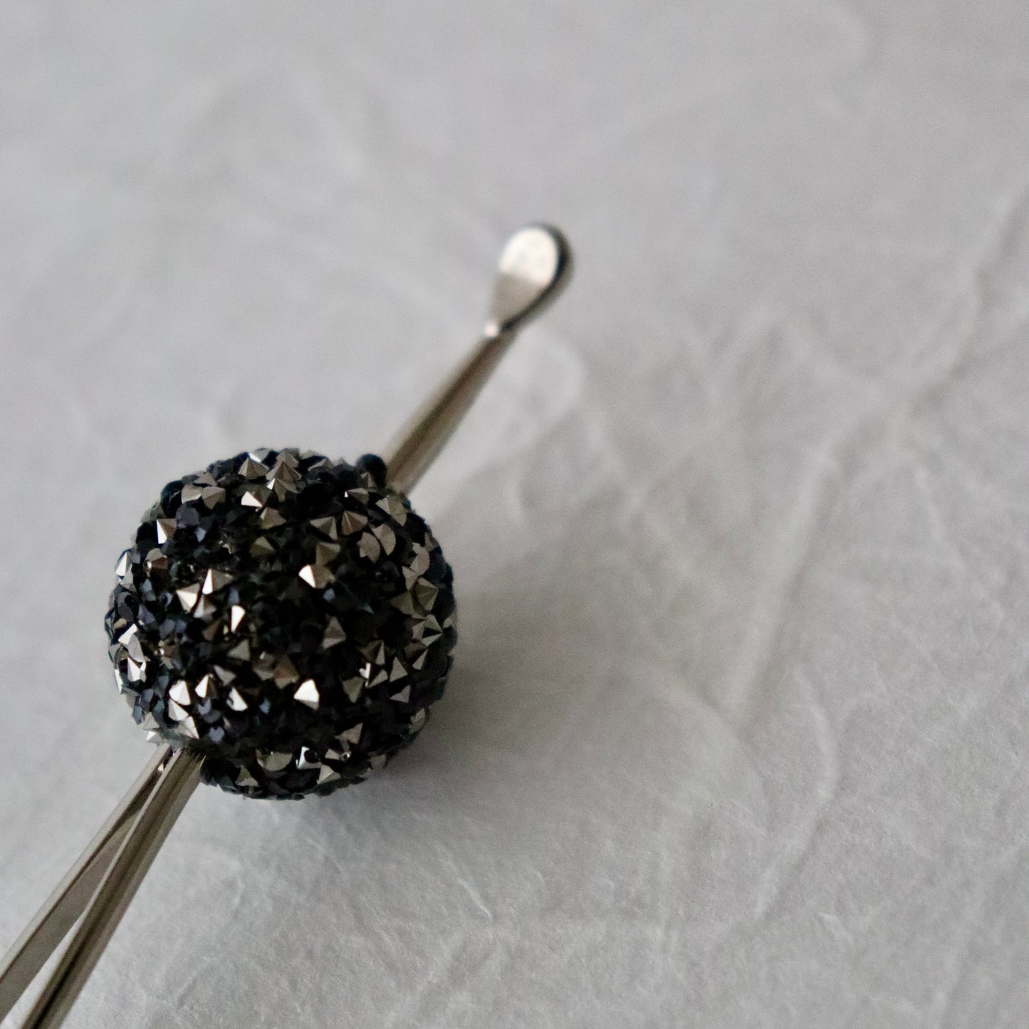 かんざし「ラメ・ミラーボール blk」大原商店