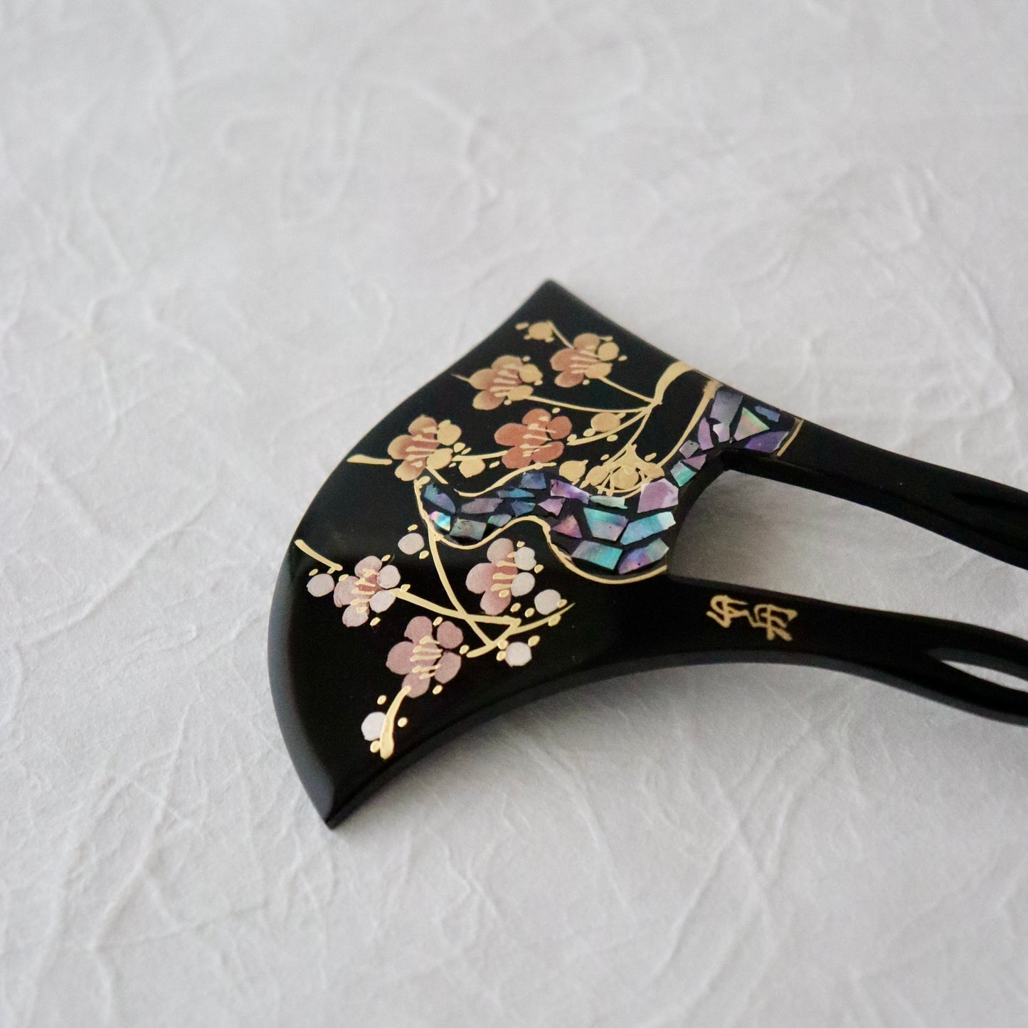 かんざし「梅に螺鈿蒔絵」大原商店