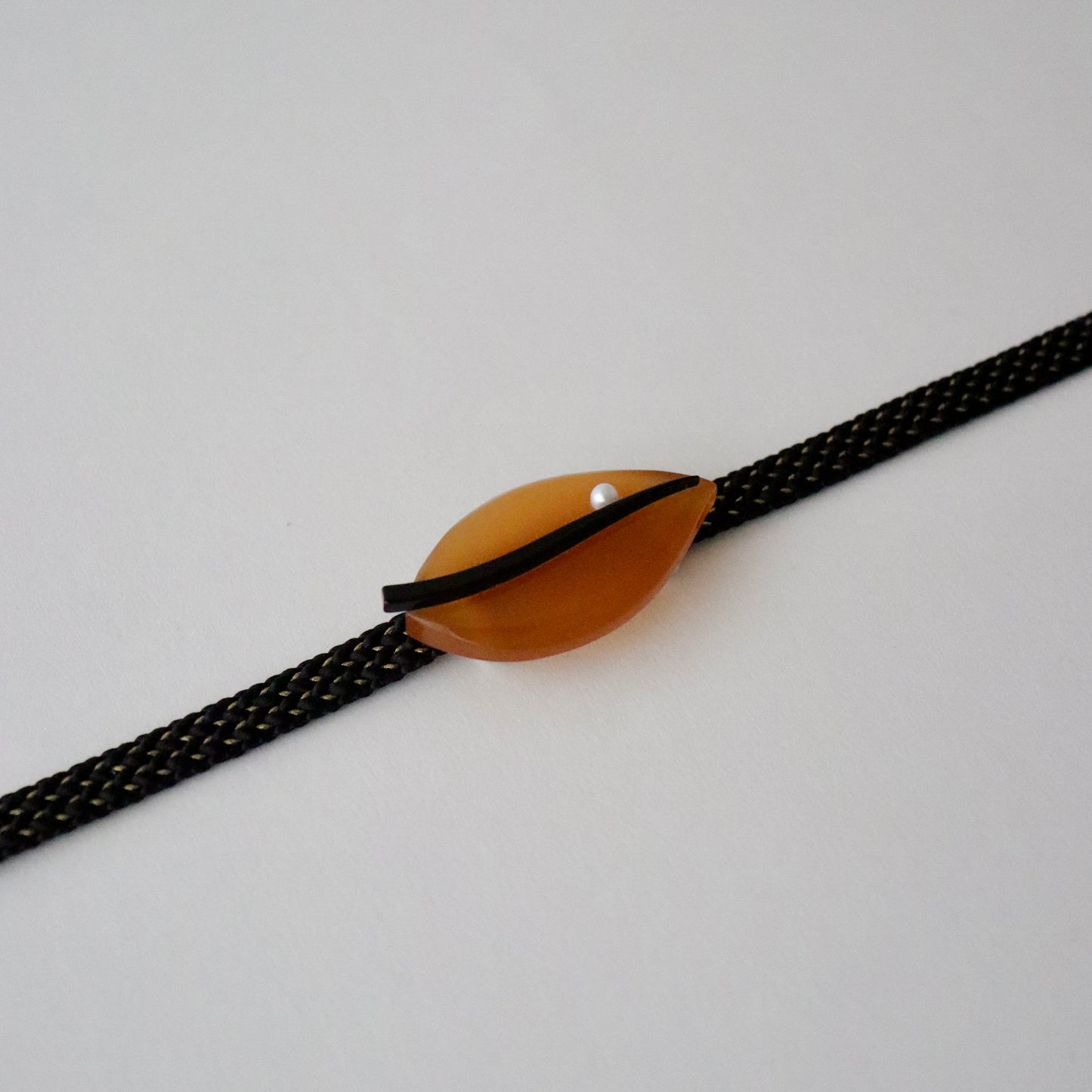 帯留「葉に露」大原商店