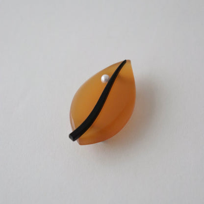 帯留「葉に露」大原商店