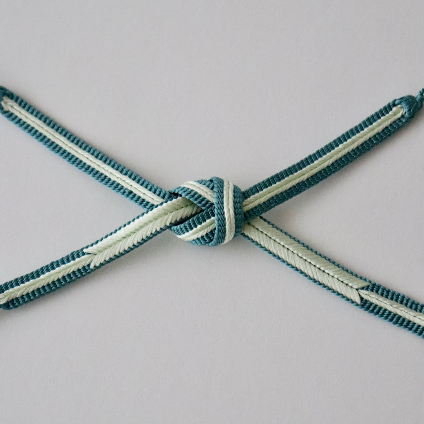 羽織紐「大和矢羽根 - grn/lt.g」和小物さくら