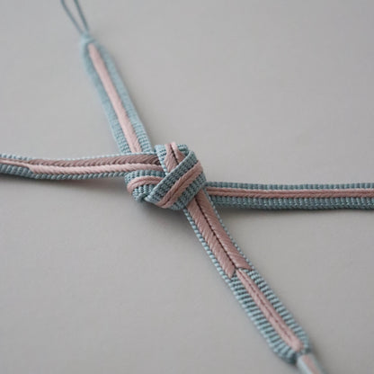 羽織紐「大和矢羽根 - lt.b/pnk」和小物さくら