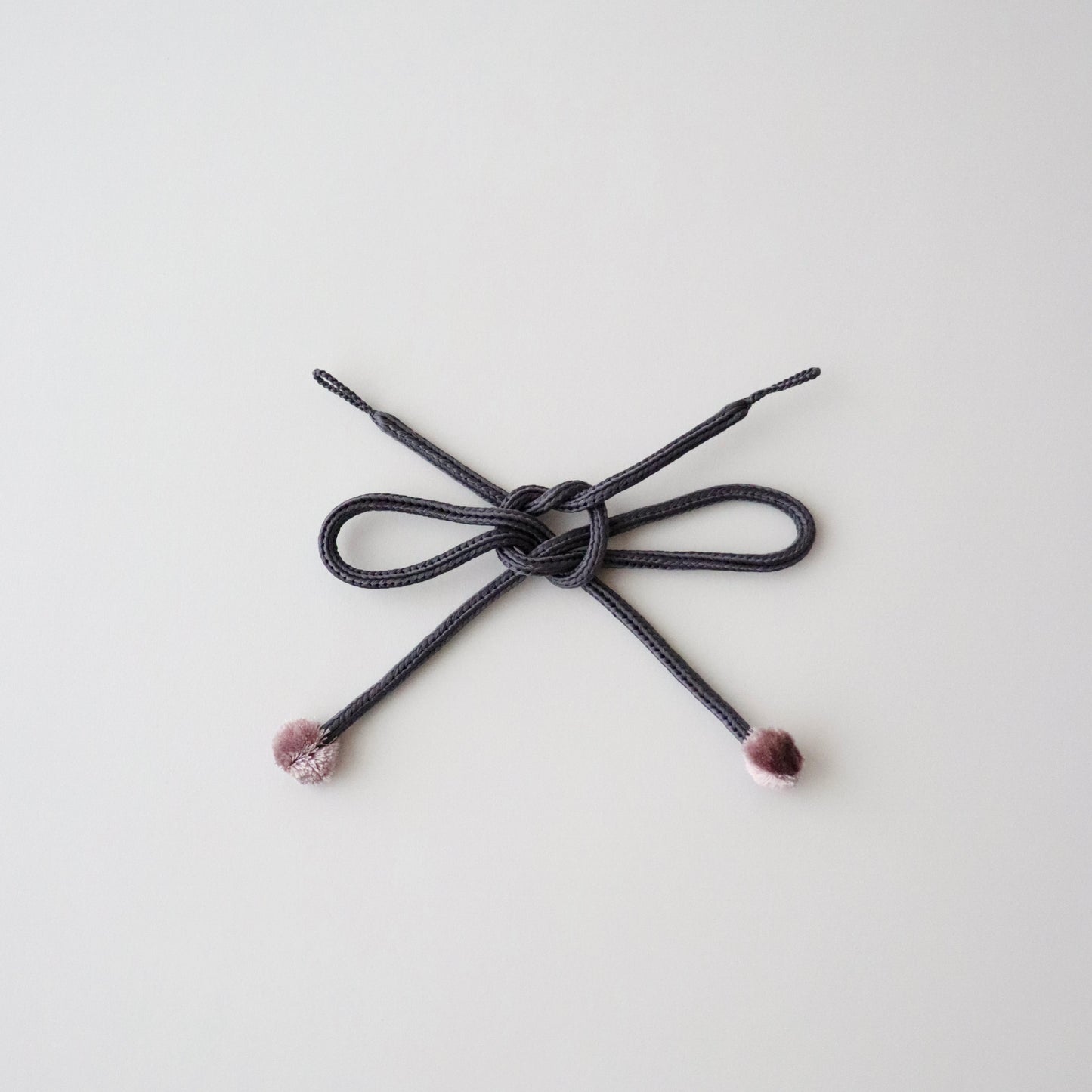 羽織紐「伊賀 梵天房 -coal.p」和小物さくら