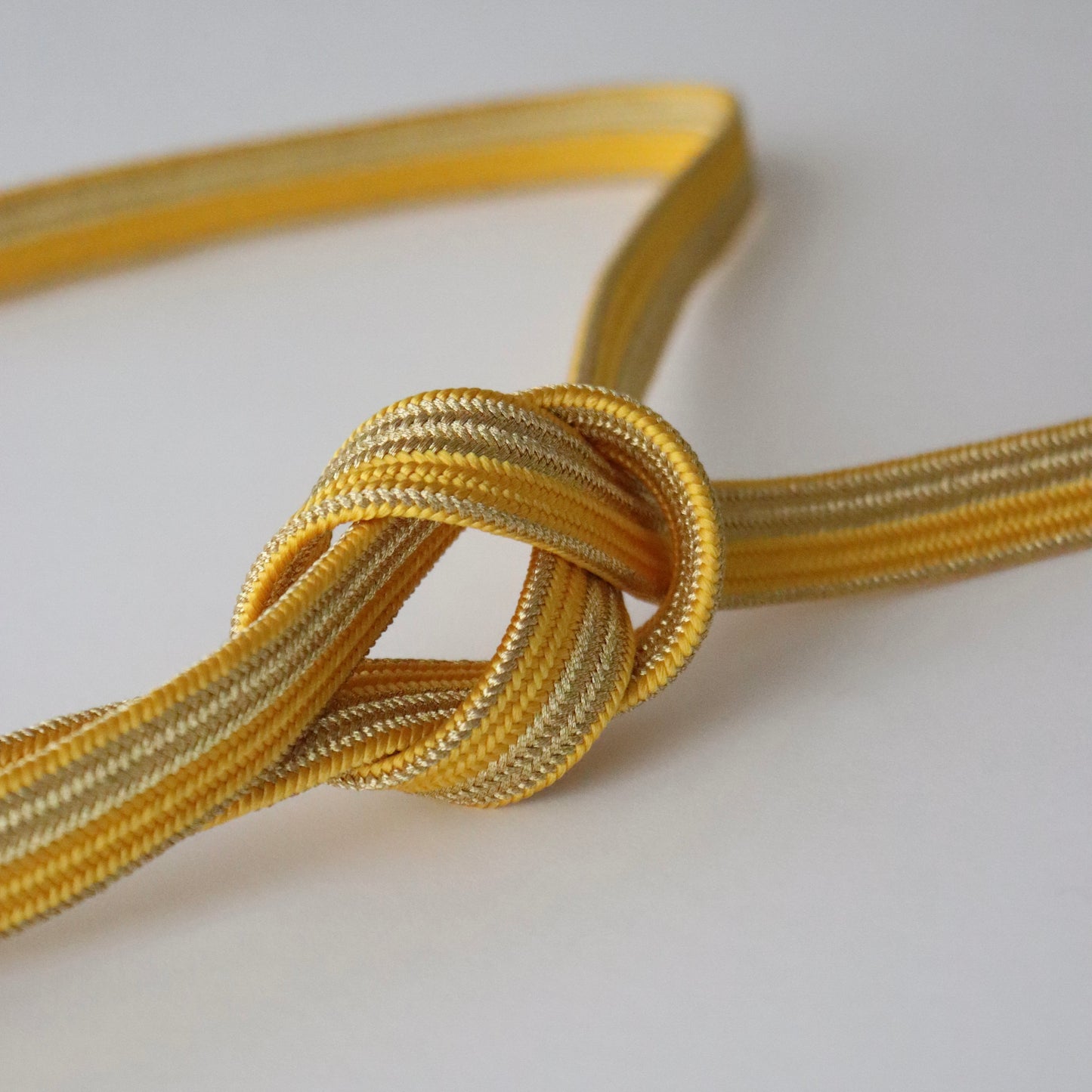 帯締め「高麗貝の口金立別- gd.yel」　和小物さくら