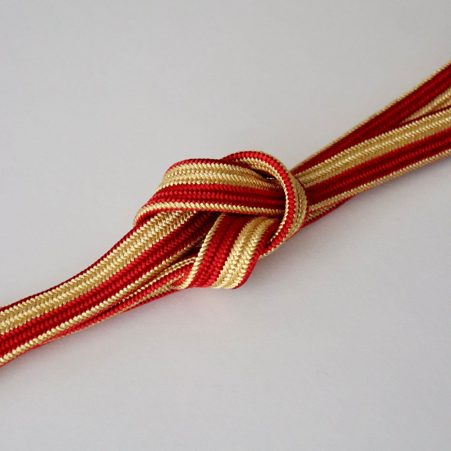 帯締め「高麗貝の口金立別- gd.red」 和小物さくら