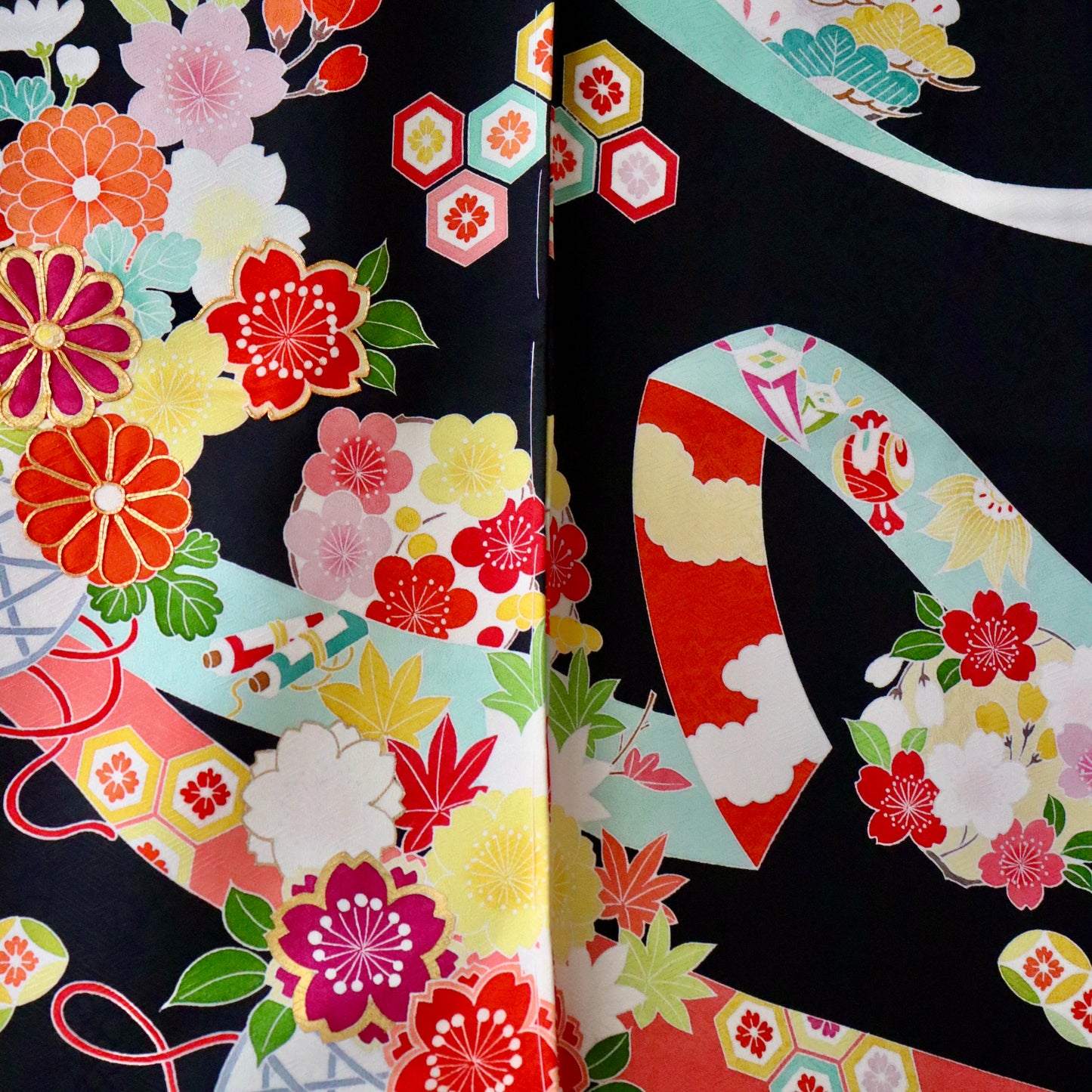 京友禅 | 御祝着フルセット | 七五三 | 七歳 | 正絹 | 手描き | 黒 | 鬘帯に花籠