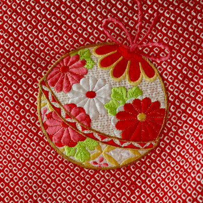 総絞り | 御祝着フルセット | 七五三 | 七歳 | 正絹 | 刺繍 | 赤 | 鈴と花丸文