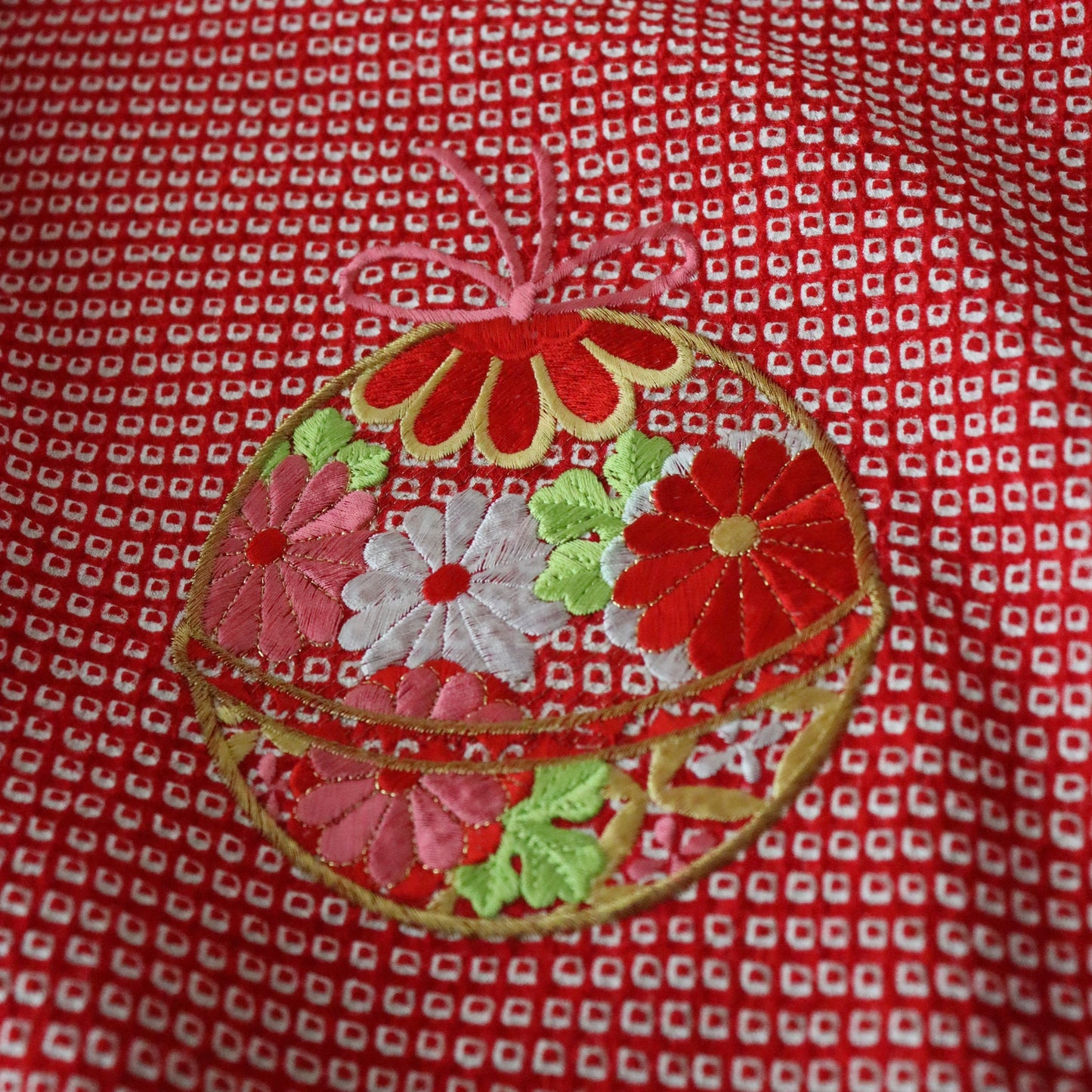 総絞り | 御祝着フルセット | 七五三 | 七歳 | 正絹 | 刺繍 | 赤 | 鈴と花丸文