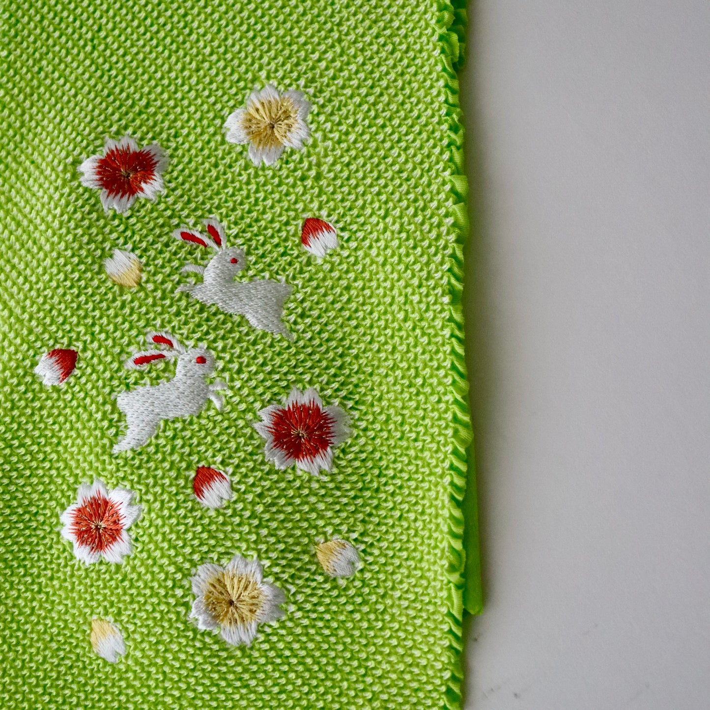帯揚げ | 七五三 | 七歳 | 正絹 | 桜兎 | 絞染 | 刺繍 | 大原商店