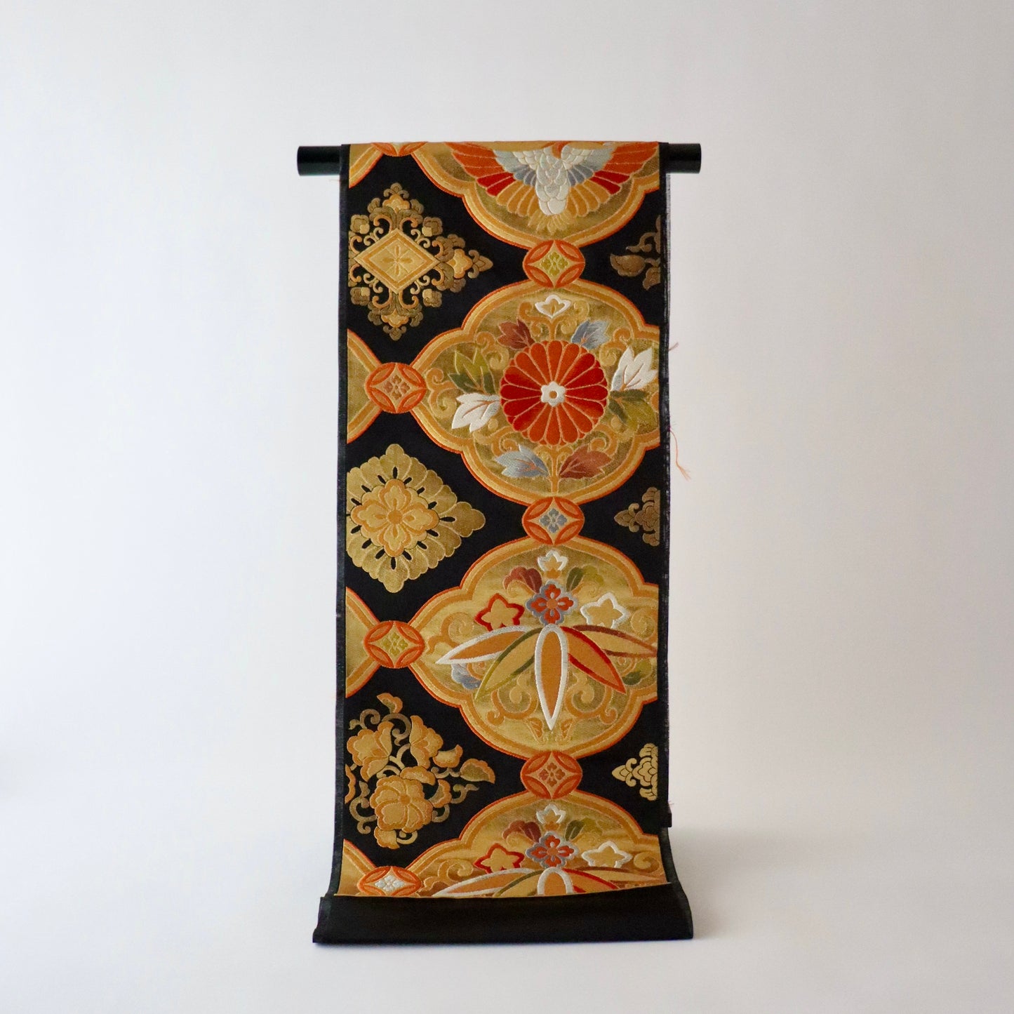 袋帯「金具花鳥文」梅垣織物