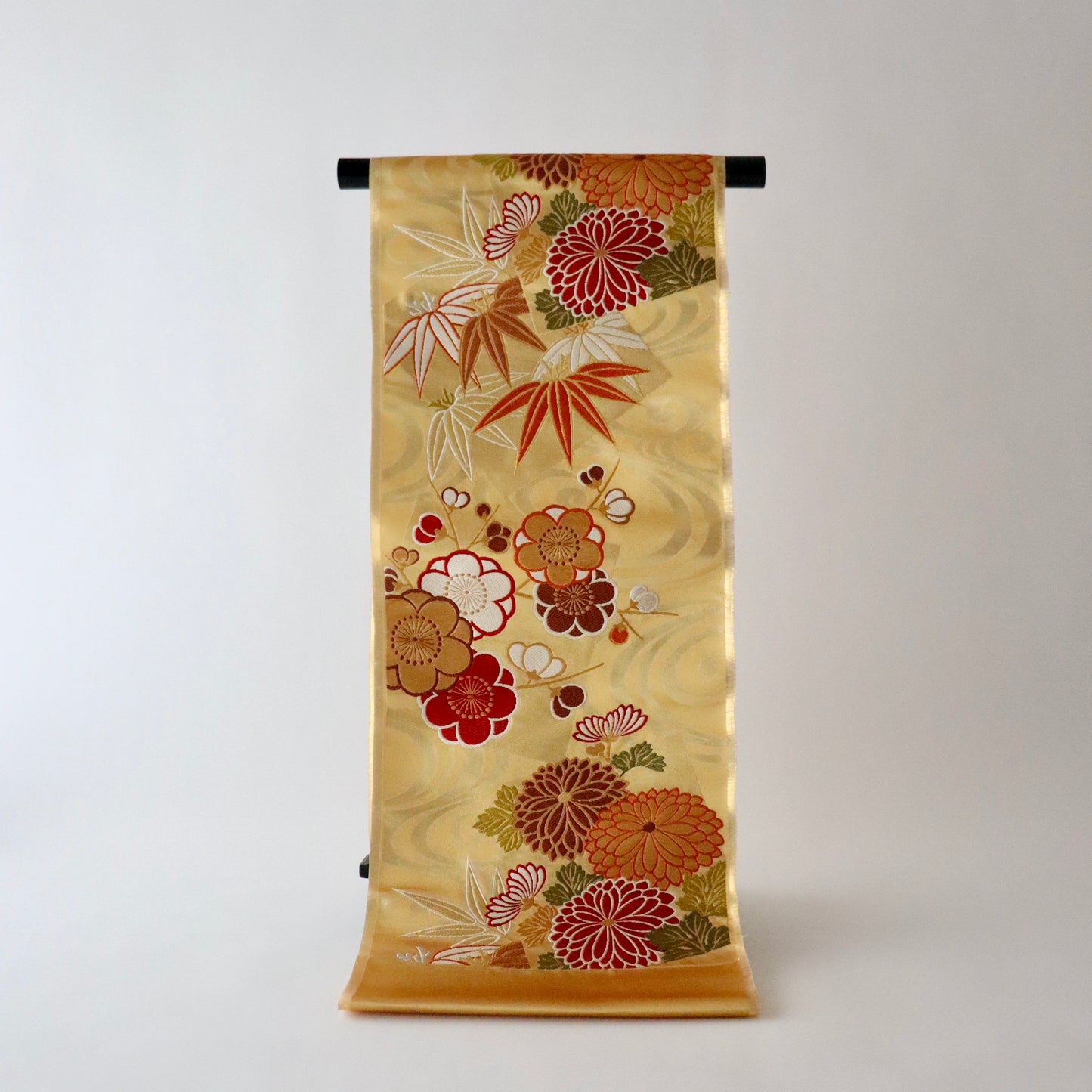 袋帯「流水色紙花文」梅垣織物