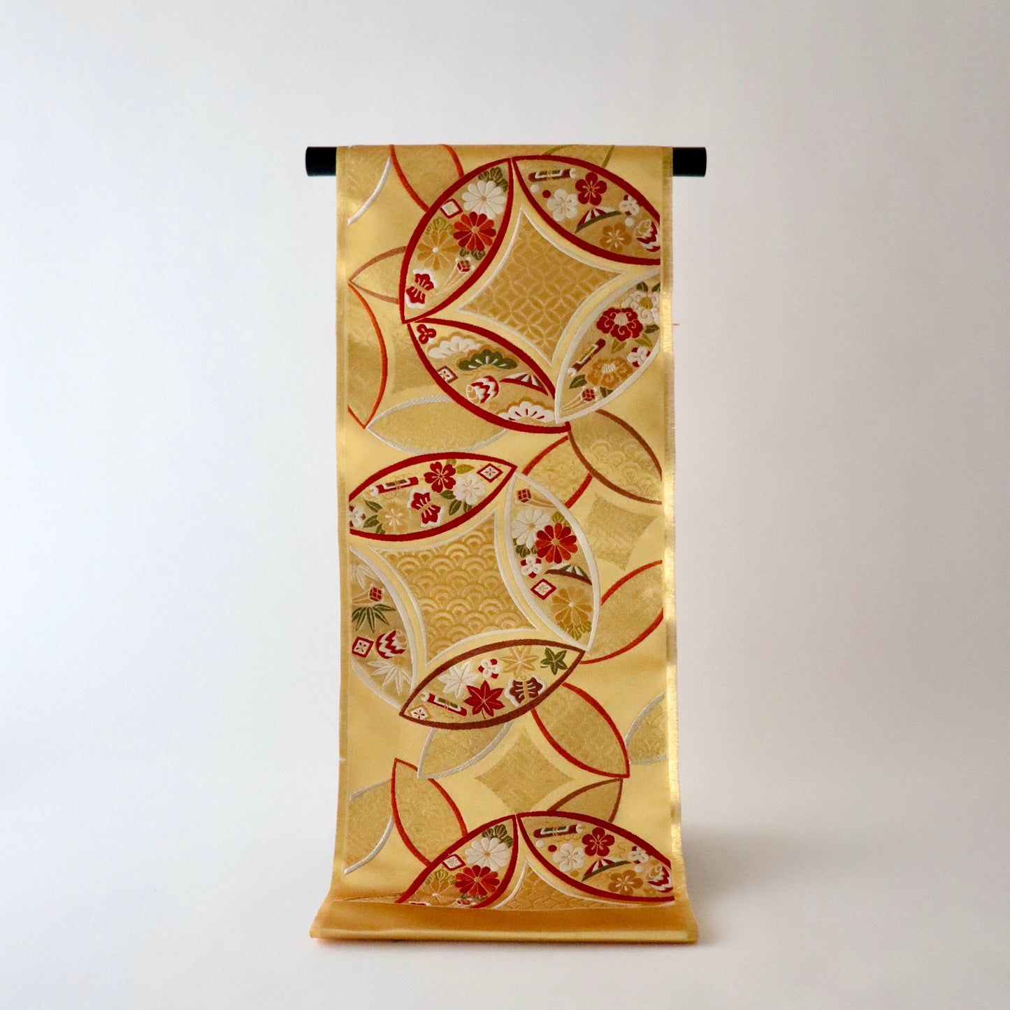 袋帯「小袖重ね七宝文」梅垣織物