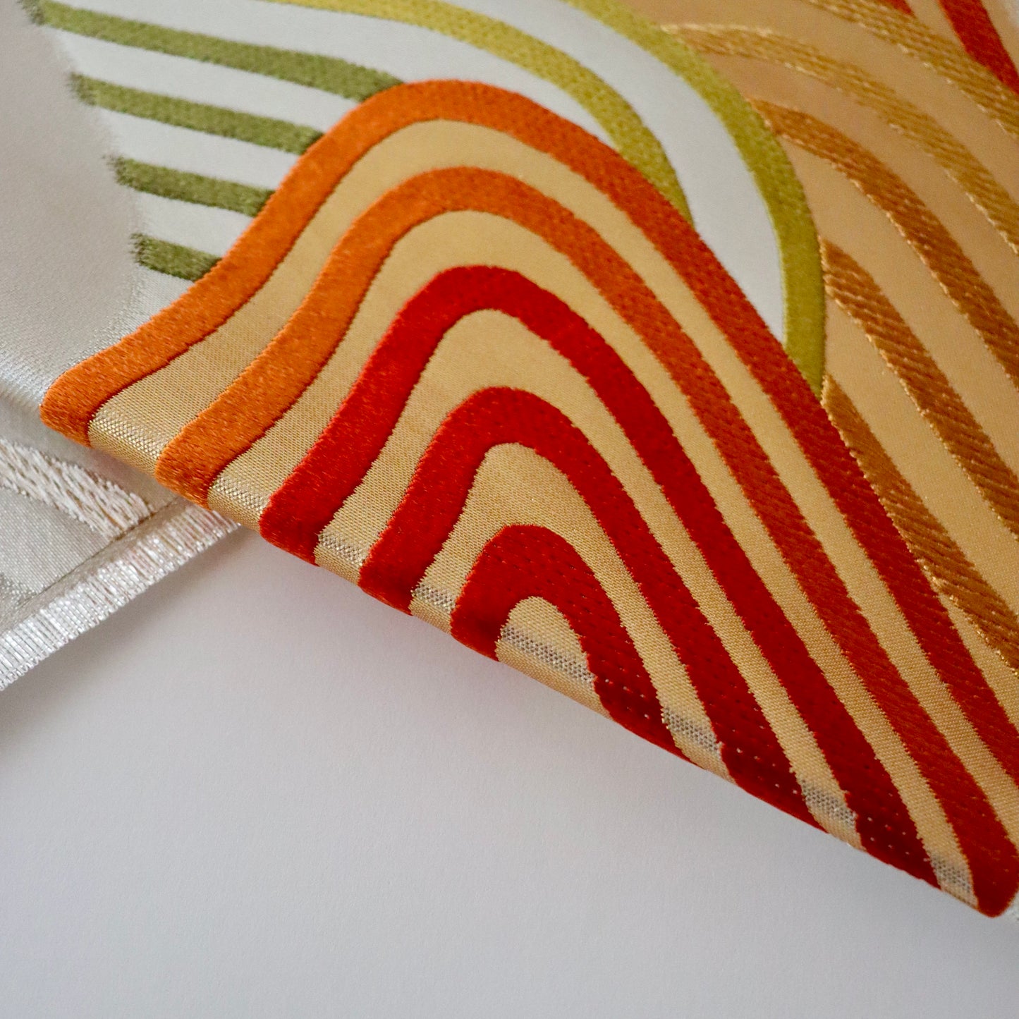 袋帯「彩波文」梅垣織物