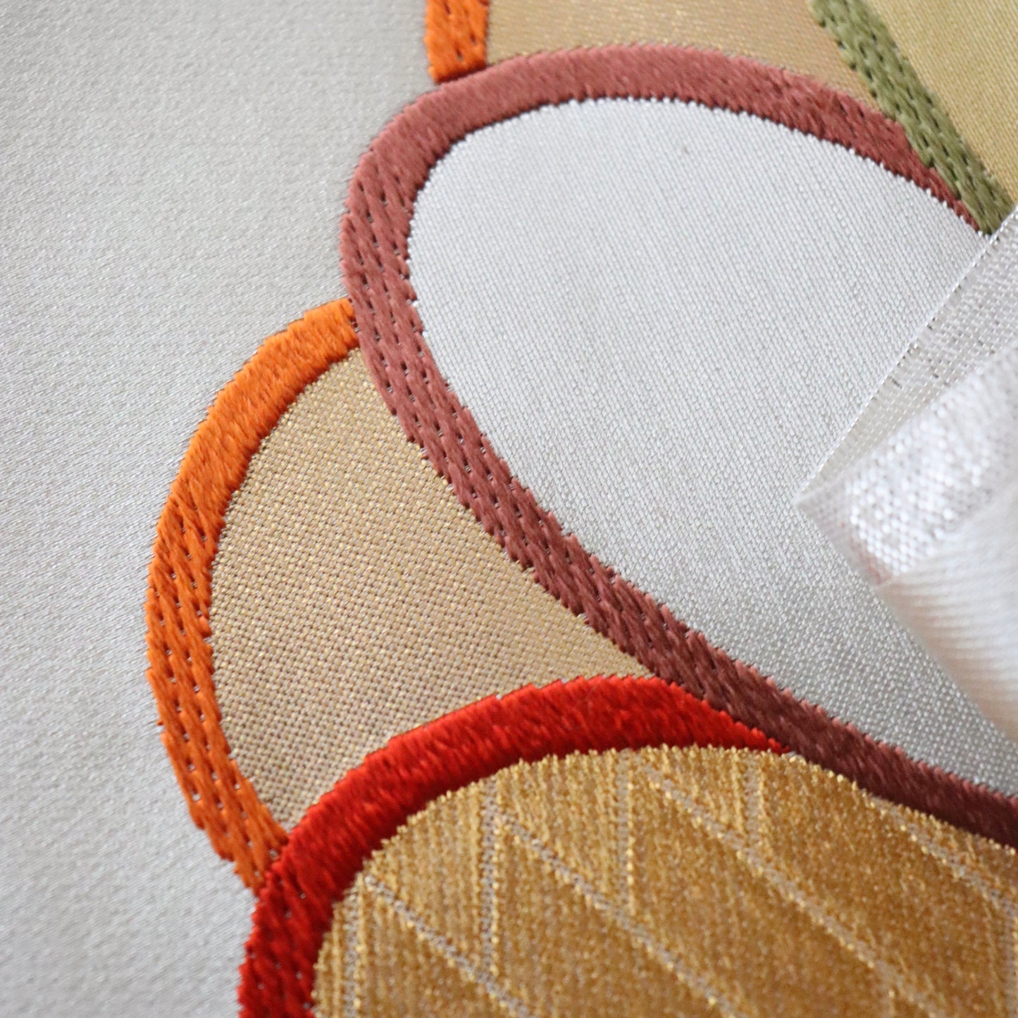 袋帯「彩菊円文」梅垣織物