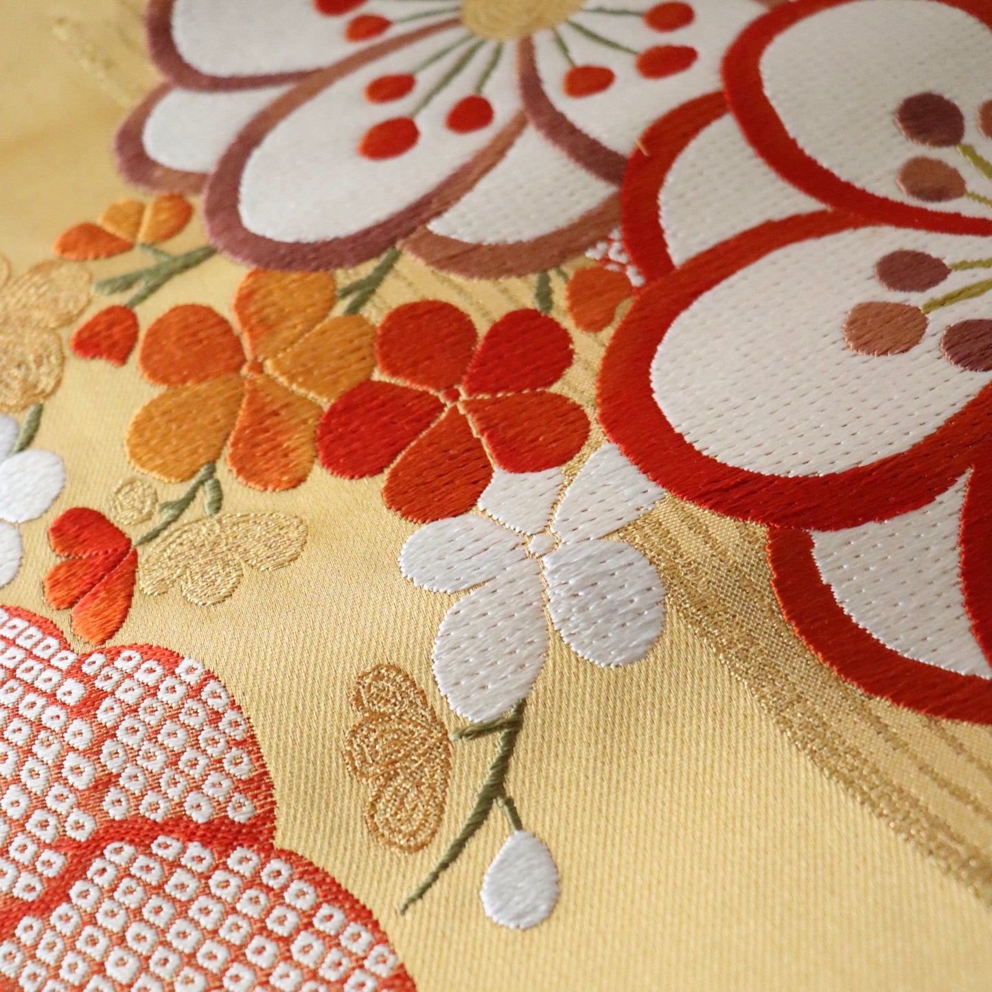 袋帯「竹垣梅花文」梅垣織物