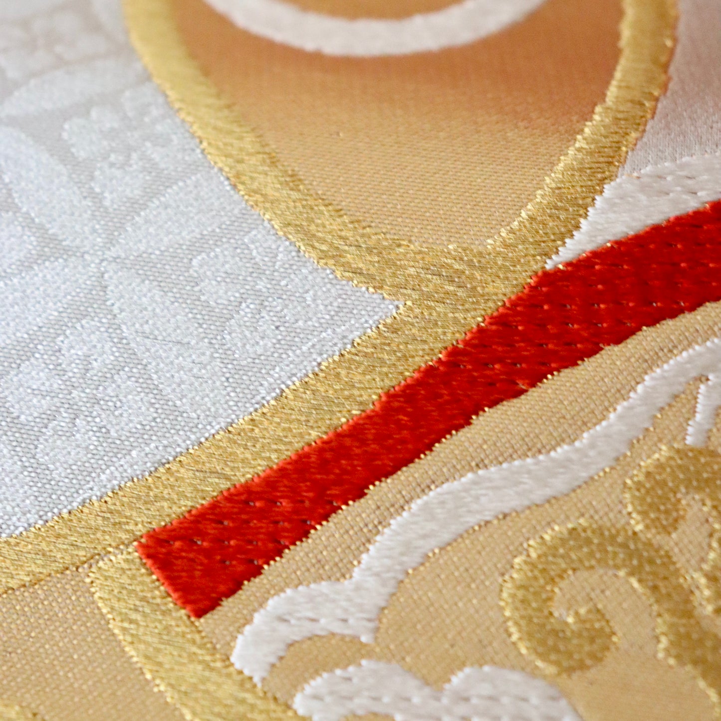 袋帯「吉祥宝尽文」梅垣織物