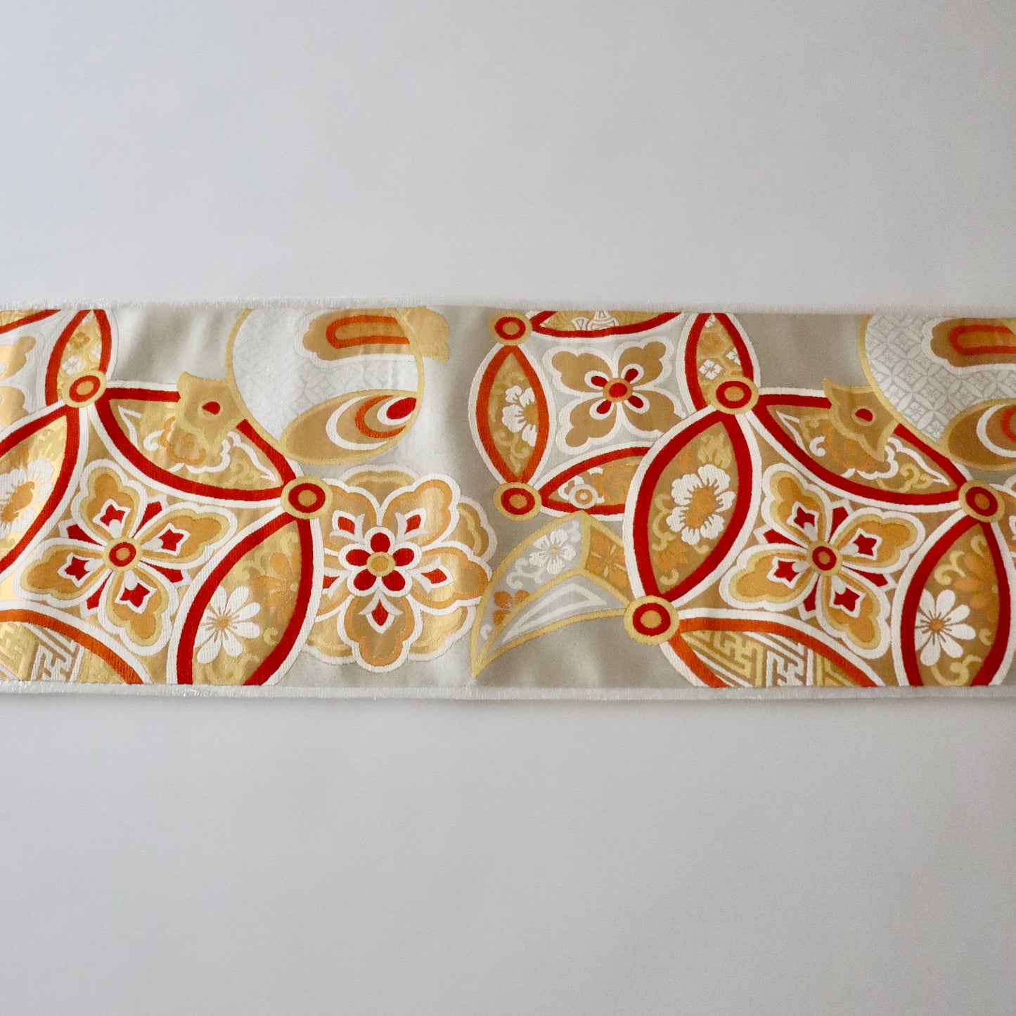 袋帯「吉祥宝尽文」梅垣織物