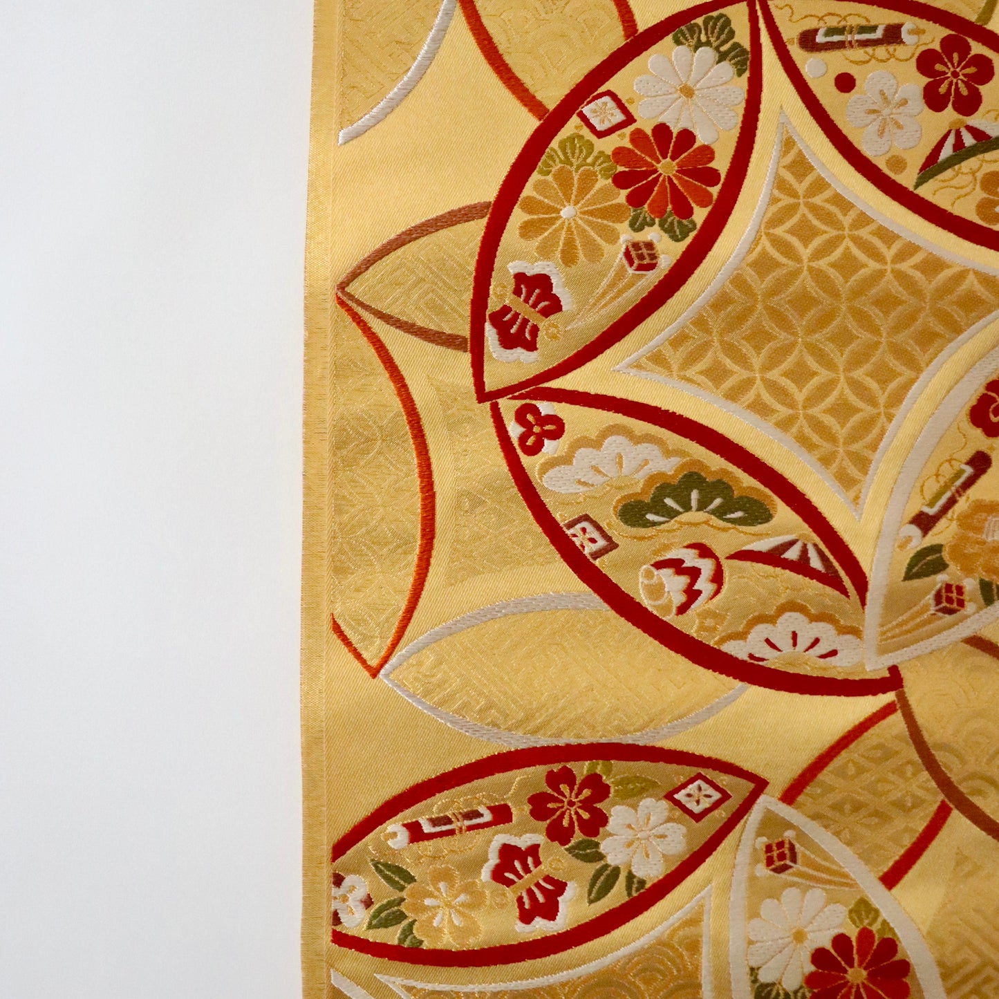 袋帯「小袖重ね七宝文」梅垣織物