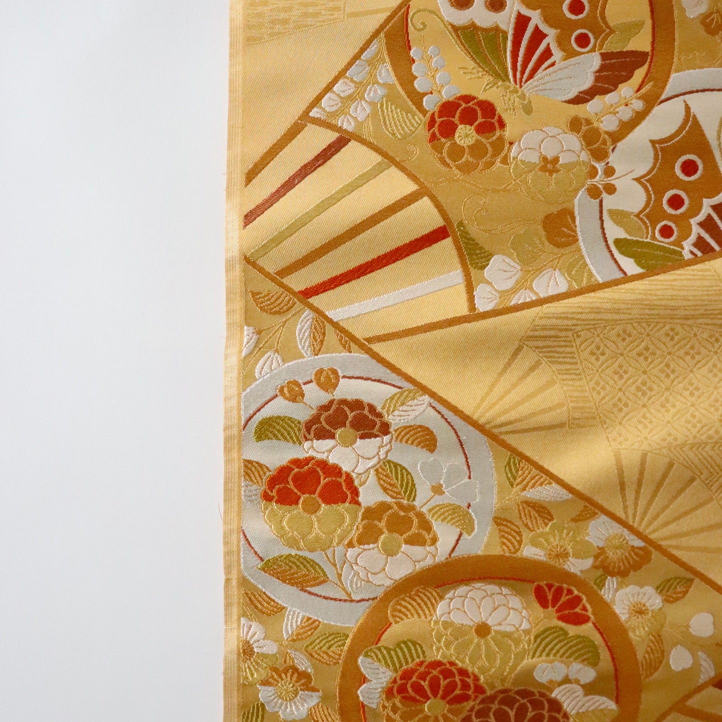 袋帯「斜扇面花蝶文」梅垣織物