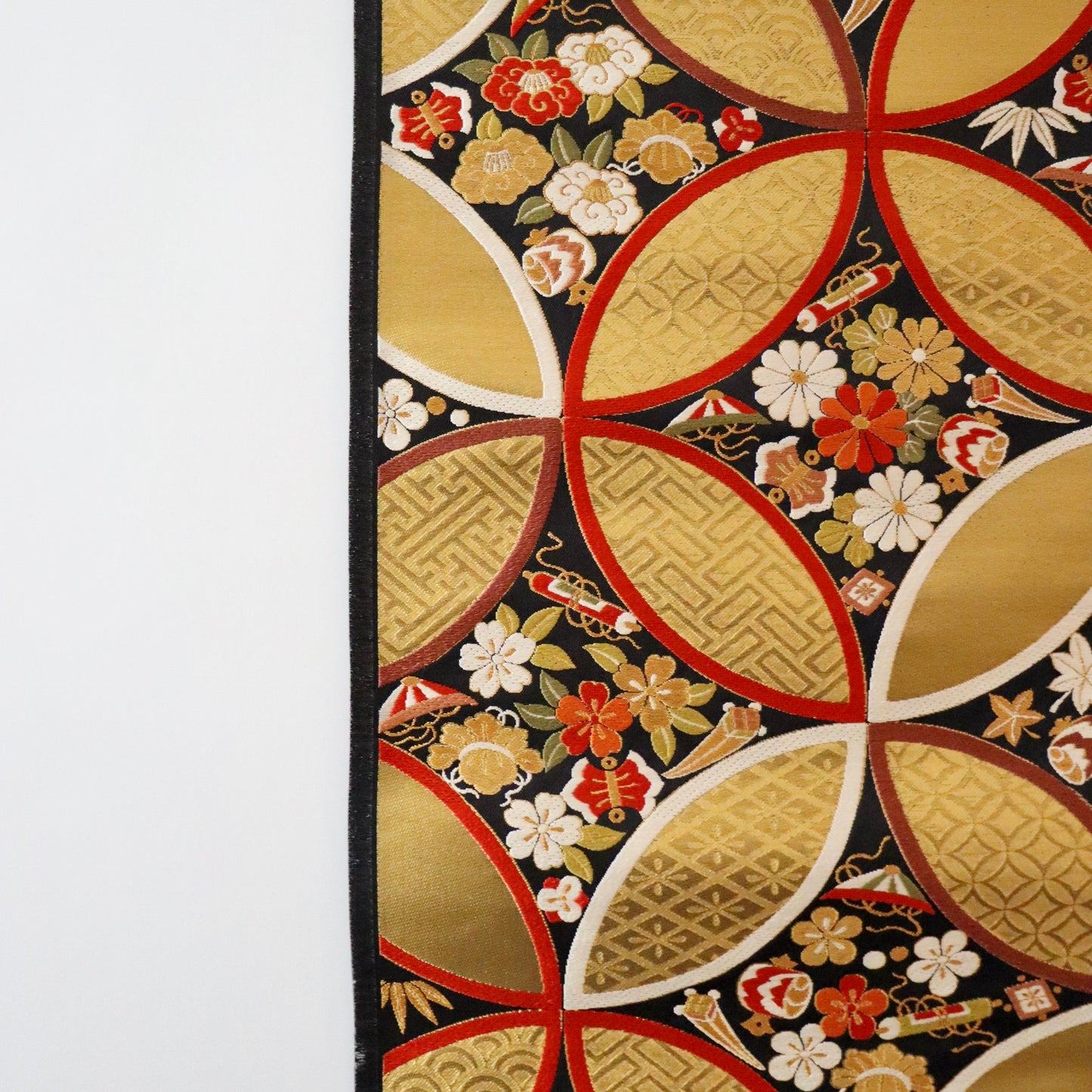 袋帯「慶長小袖七宝文」梅垣織物