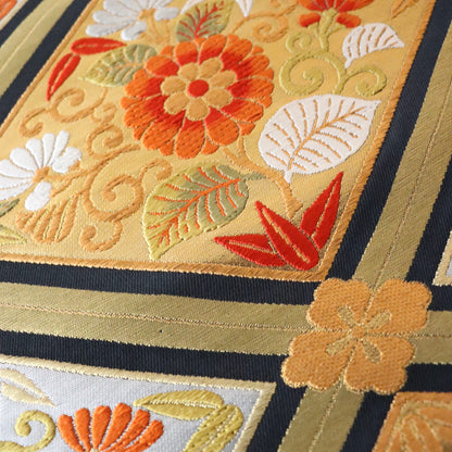 袋帯「舞楽菱文」梅垣織物