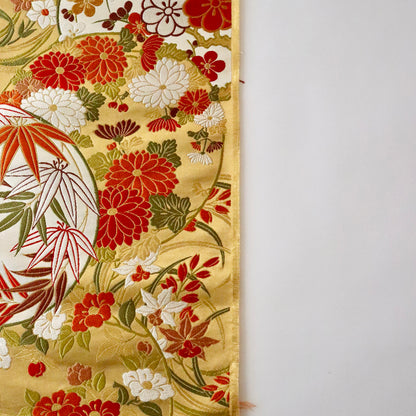 袋帯「春秋花丸文」梅垣織物